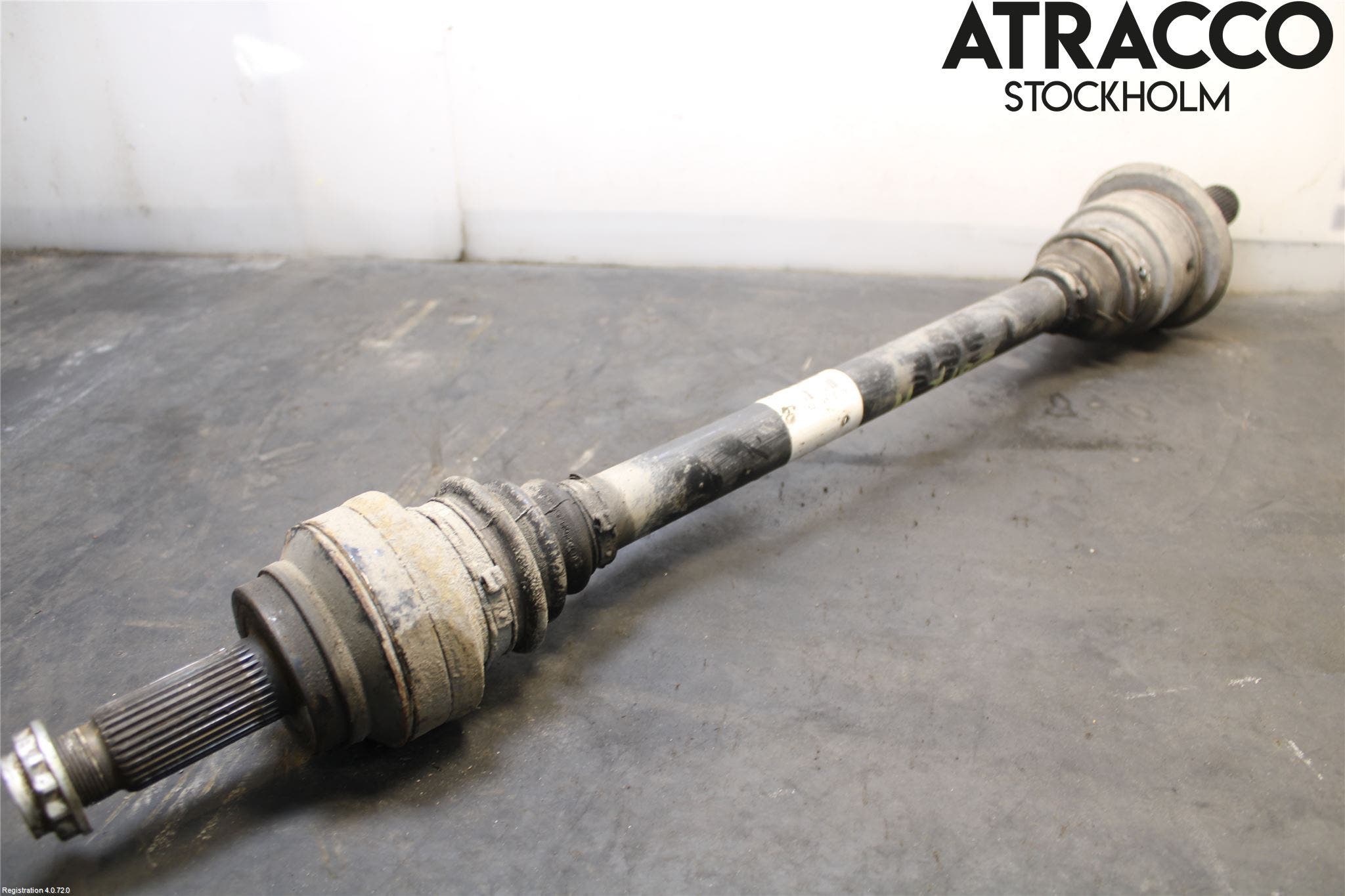 BMW X5 F15 13-18 Drivaxel Bak Höger