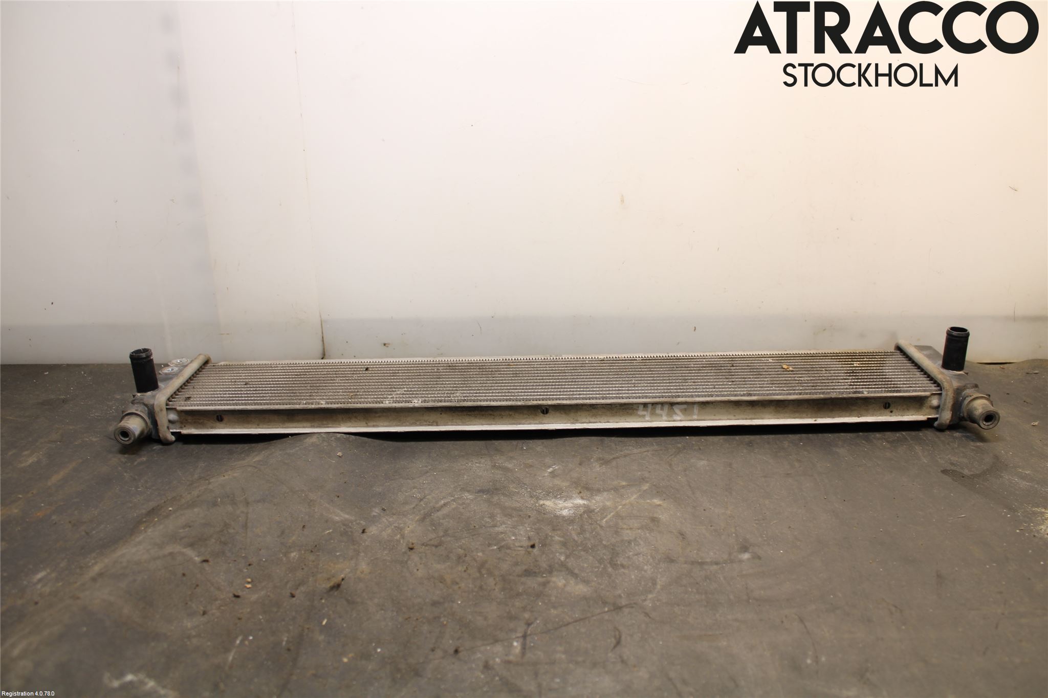 Toyota PRIUS+ ZVW40 12-20 Kylare Aut