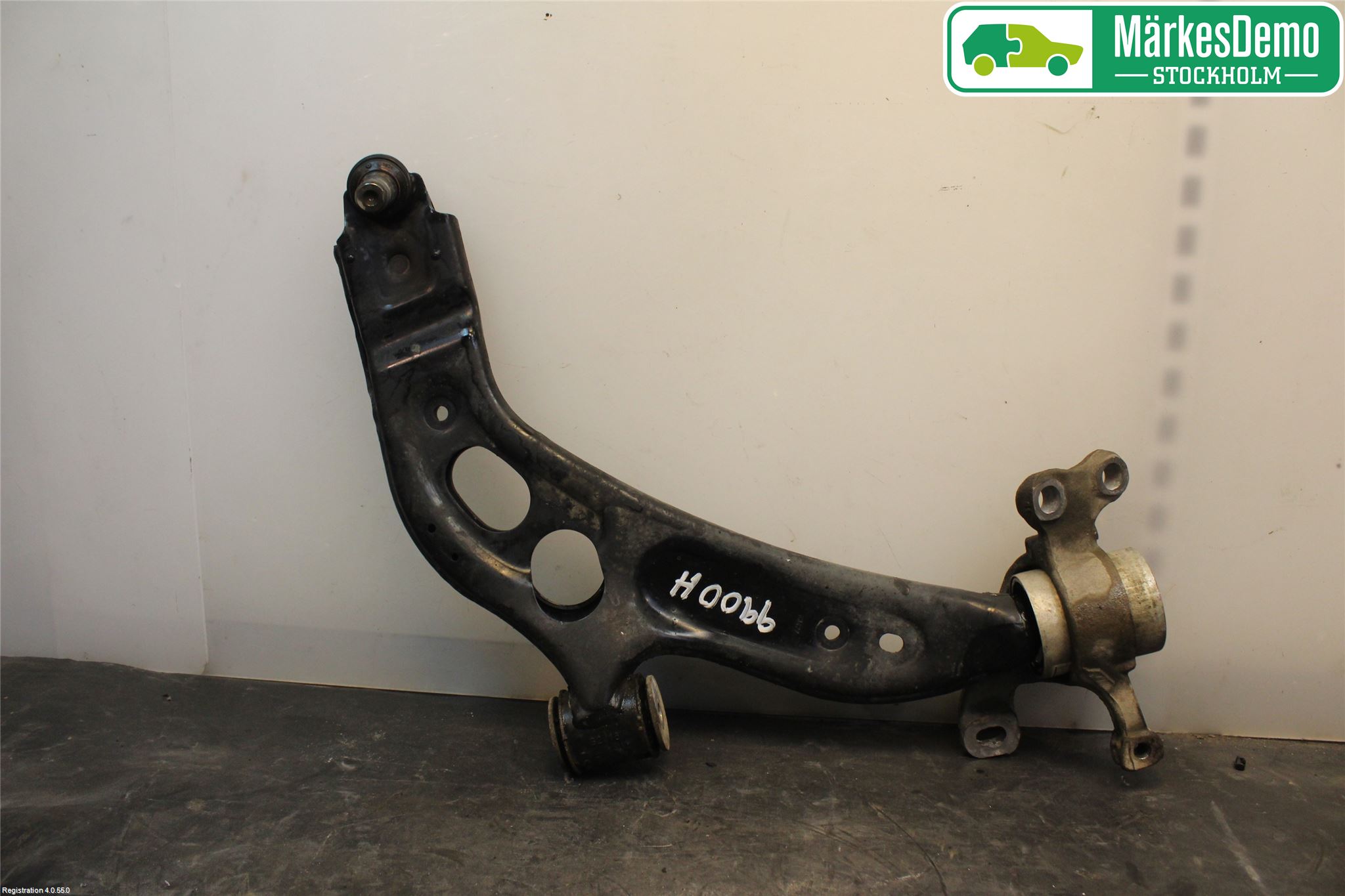 BMW 2 F45 Active Tourer 14-21 Bärarm Fram Undre Hö