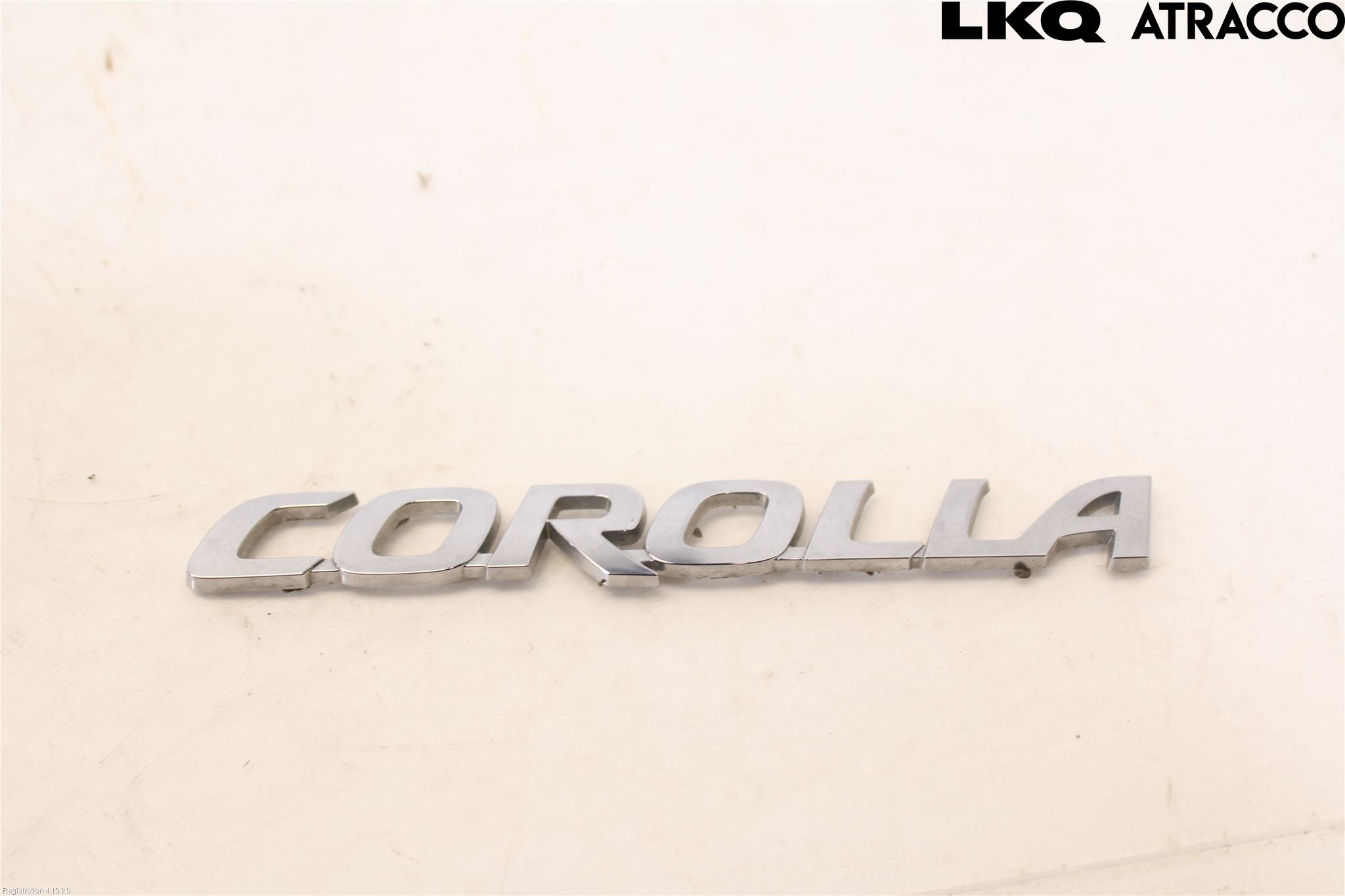 Toyota COROLLA CROSS XG10 22- Emblem