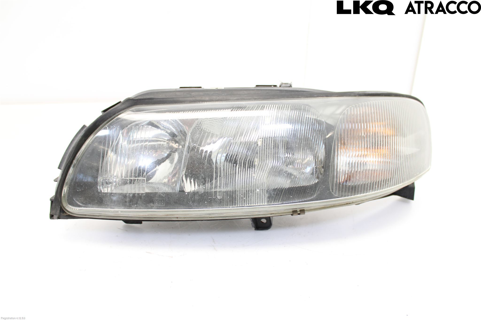 Volvo XC70 01-04 Strålkastare