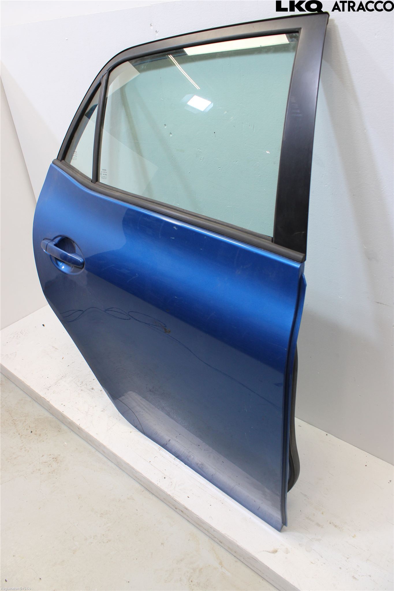 Toyota AURIS 10-12 Dörr Bak Höger