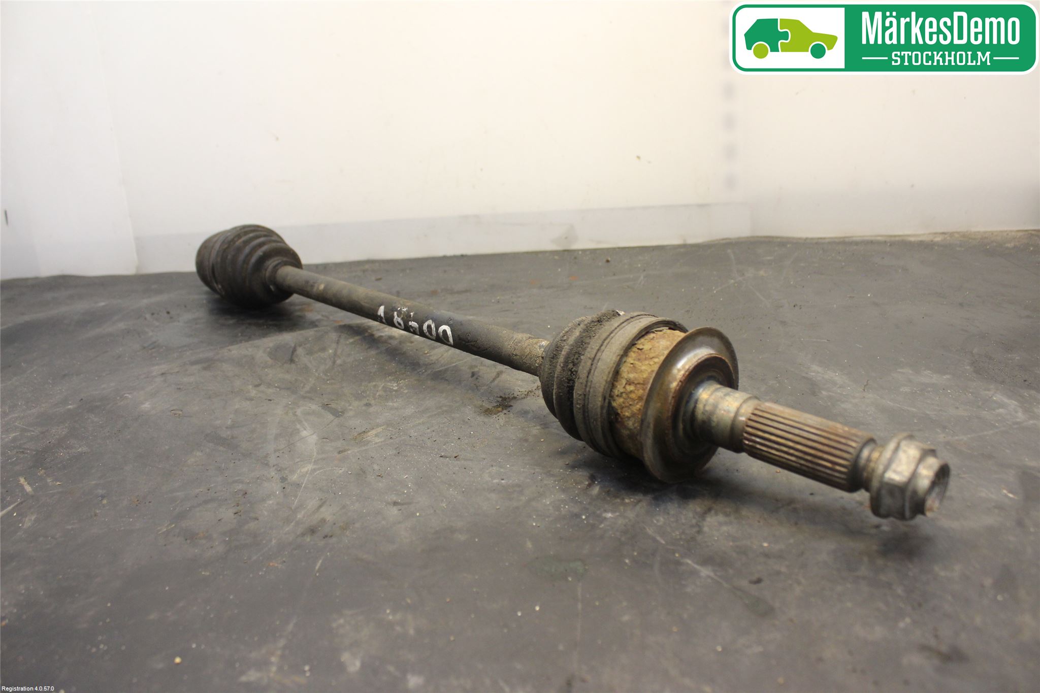 Subaru OUTBACK 10-15 Drivaxel Bak Vänster