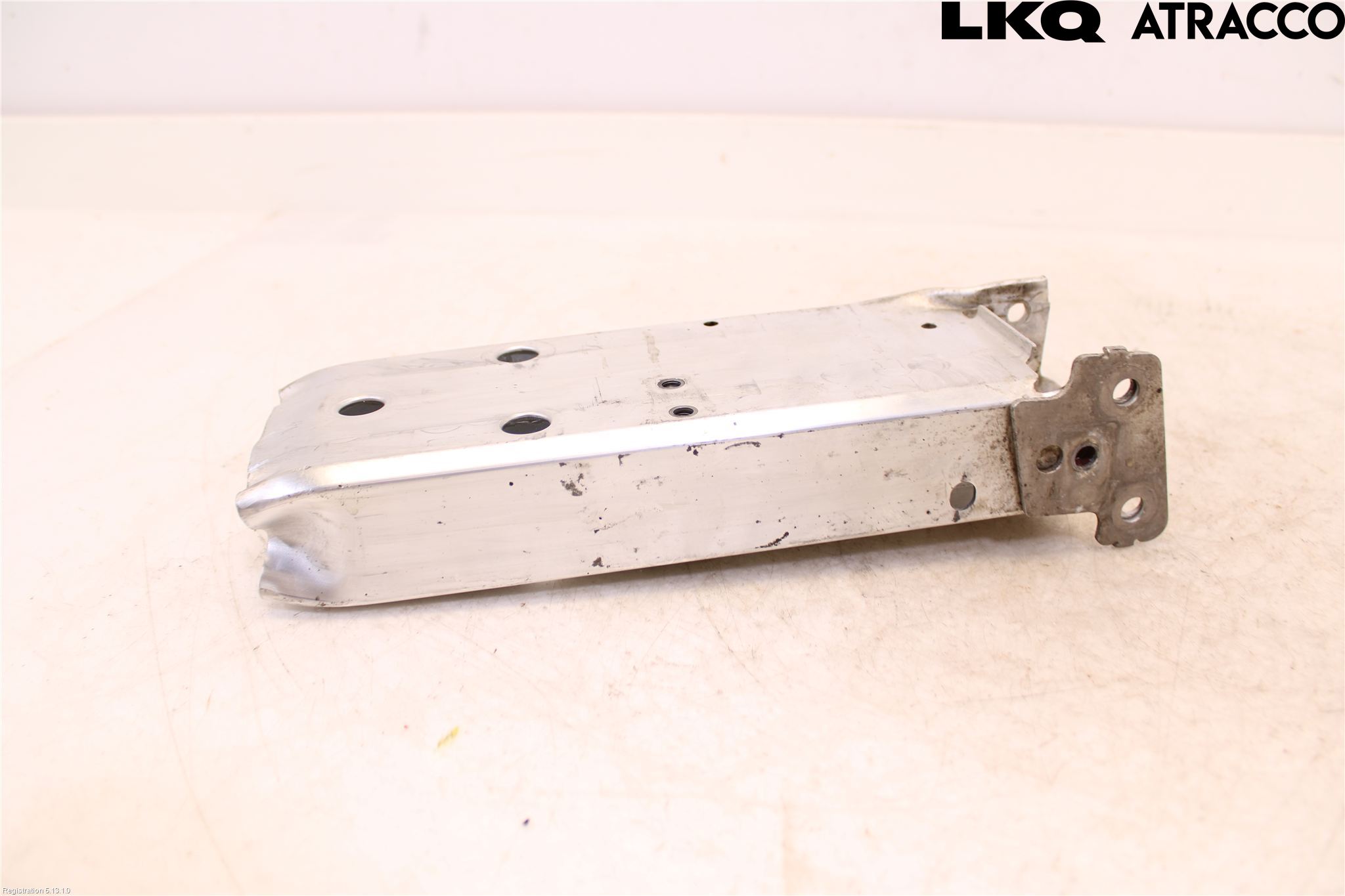 BMW 3 F30/F31/F80 12-19 Stötfångarbärjärn Fram