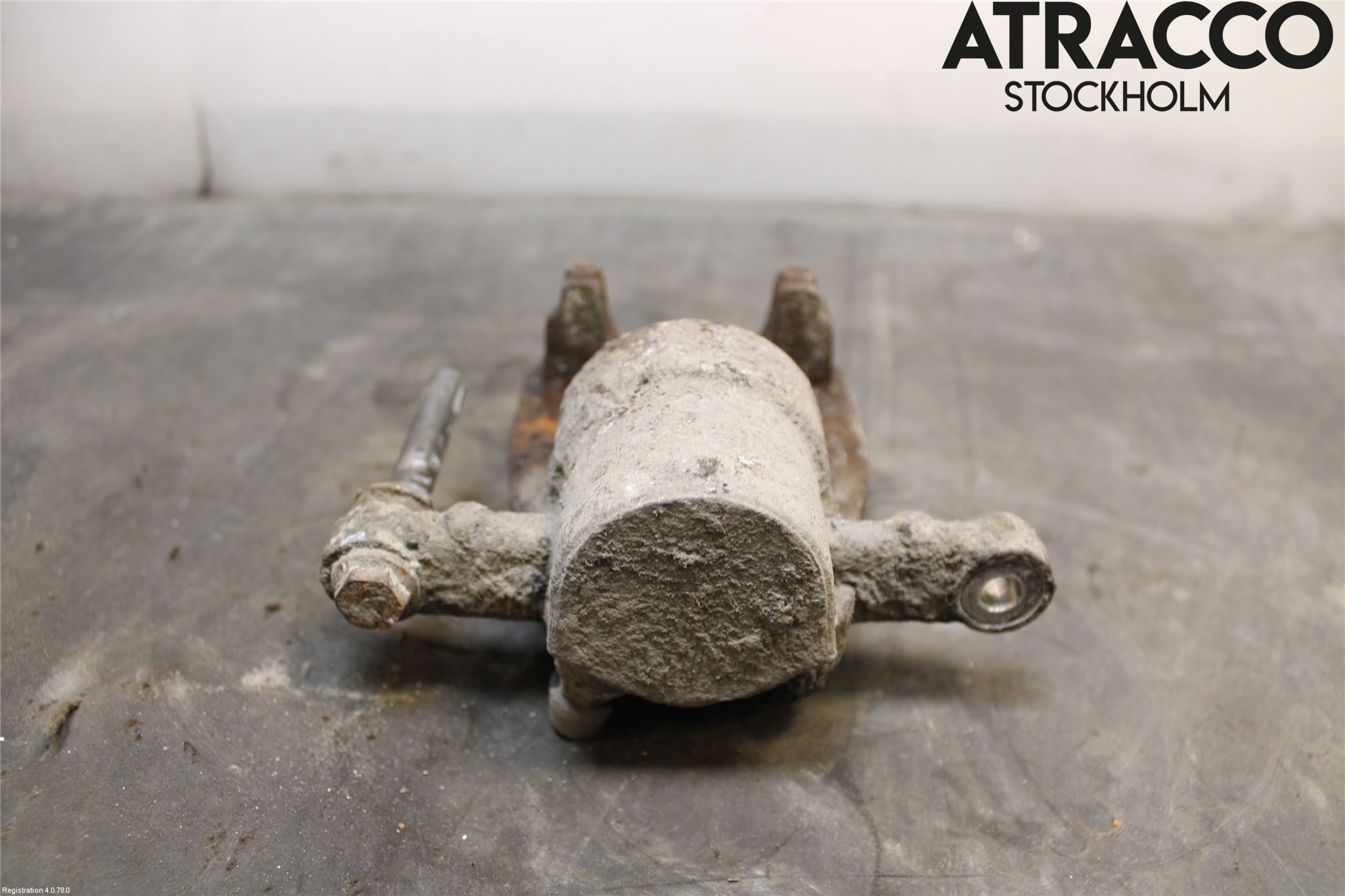 Toyota AVENSIS 03-06 Bromsok Bak Höger