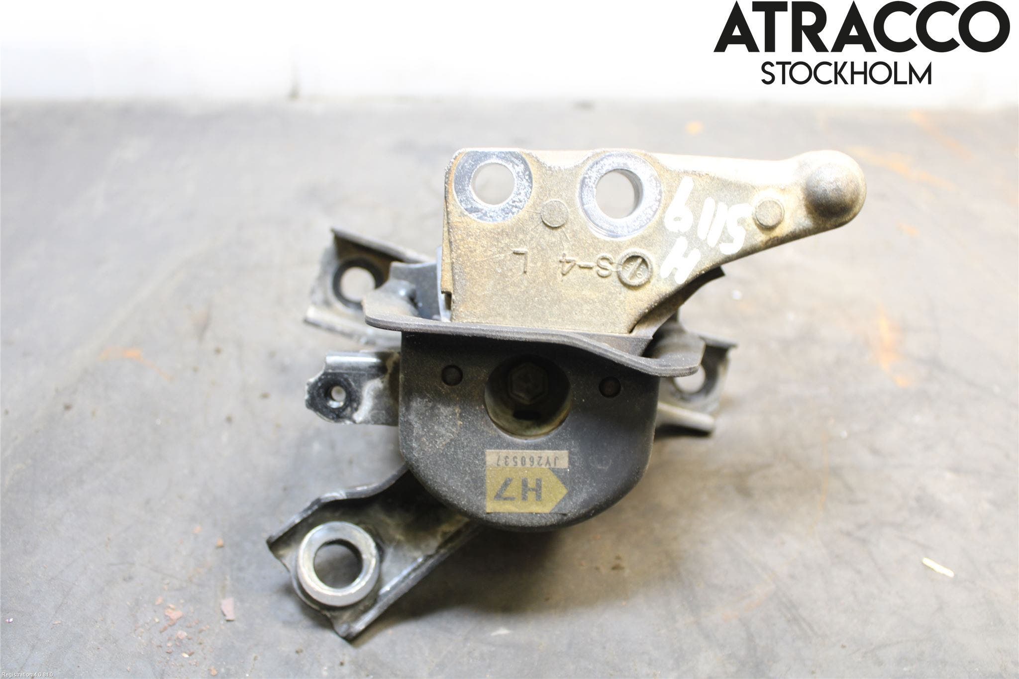 Lexus NX 300h 15-21 Motorfäste