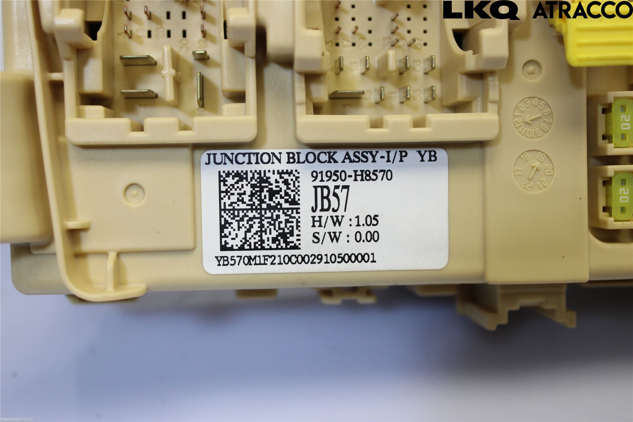 Kia STONIC 18->> Säkringsdosa-Elcentral