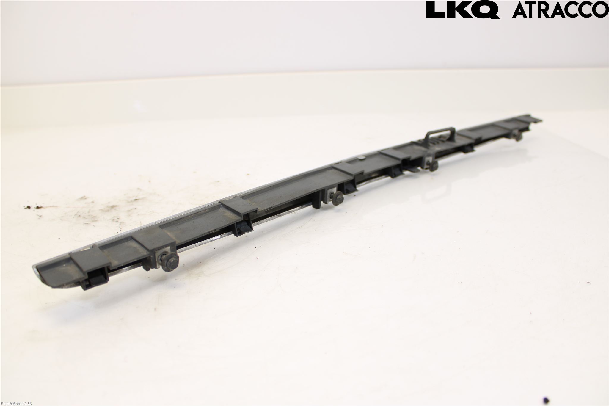 Mercedes-Benz MB C (203) 00-07 Grillsarg