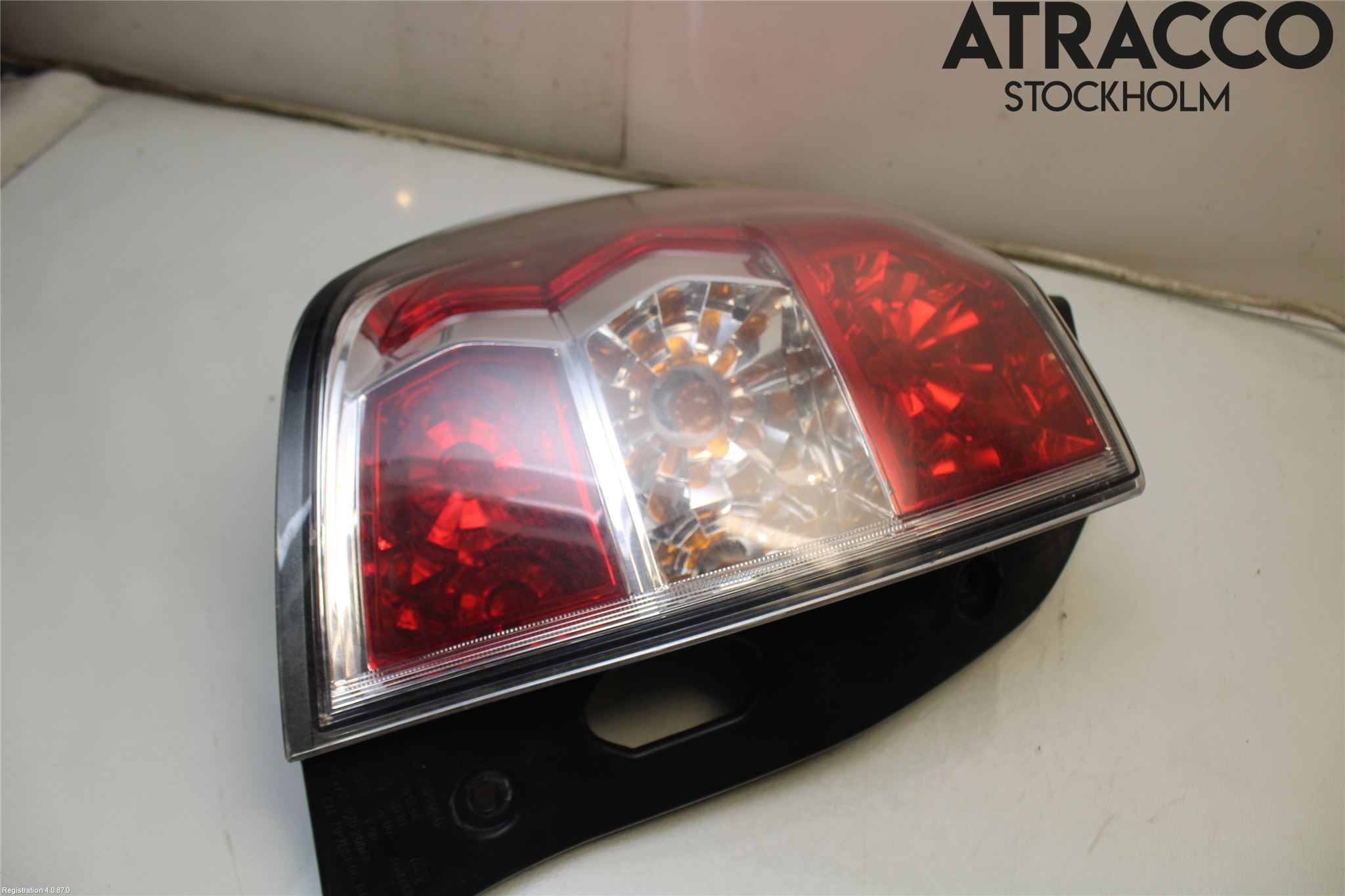 Subaru FORESTER SH  08-13 Bakljus Vänster