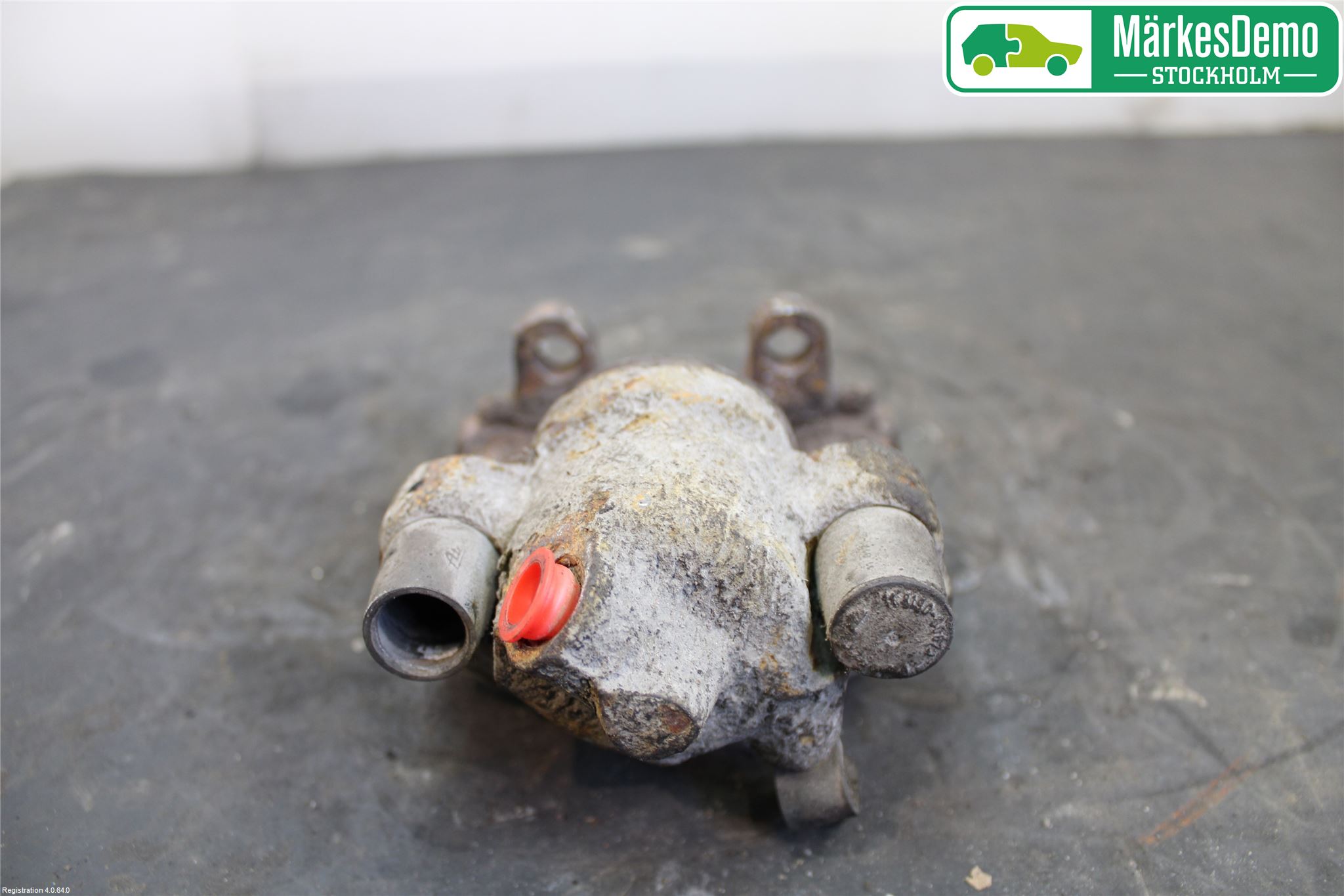 BMW 3 E46      98-05 Bromsok Bak Höger