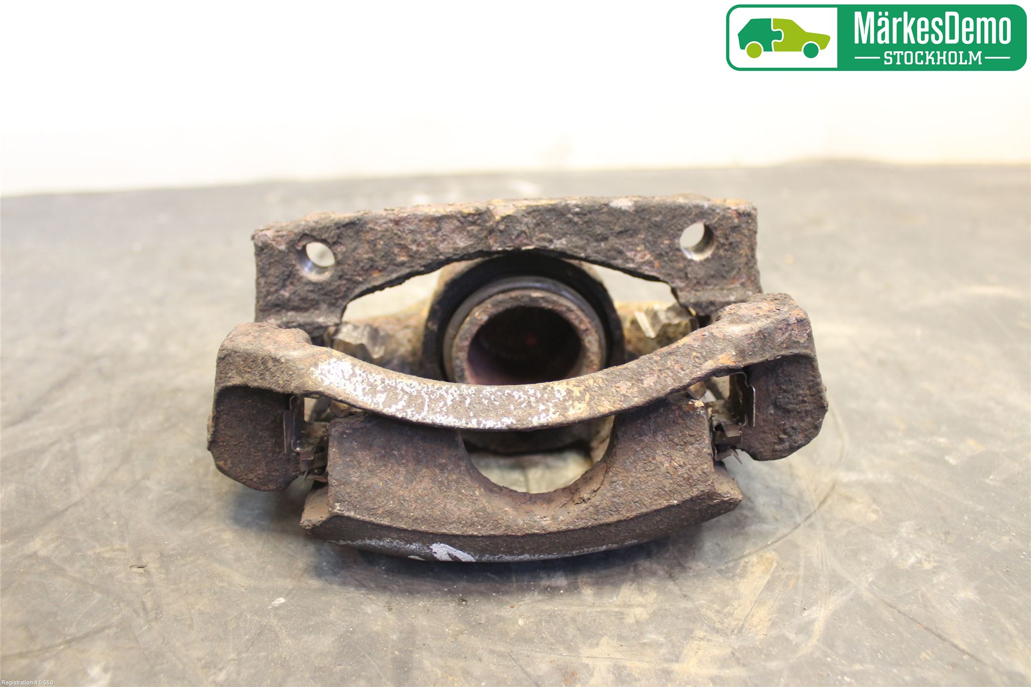 Toyota AYGO 06-14 Bromsok Fram Vänster