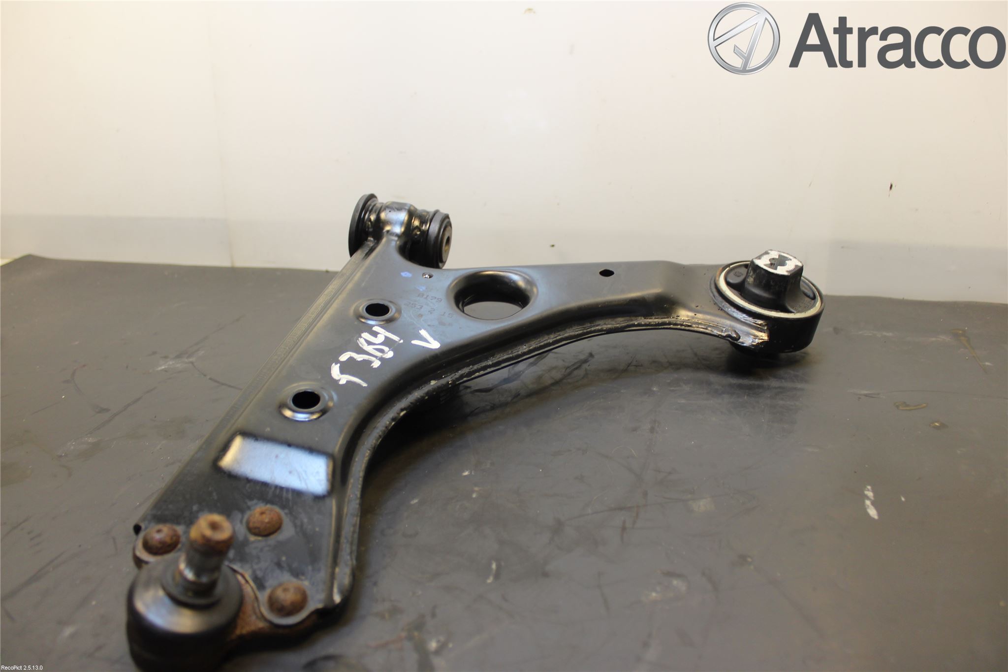 Peugeot BIPPER Bärarm Fram Undre Vä