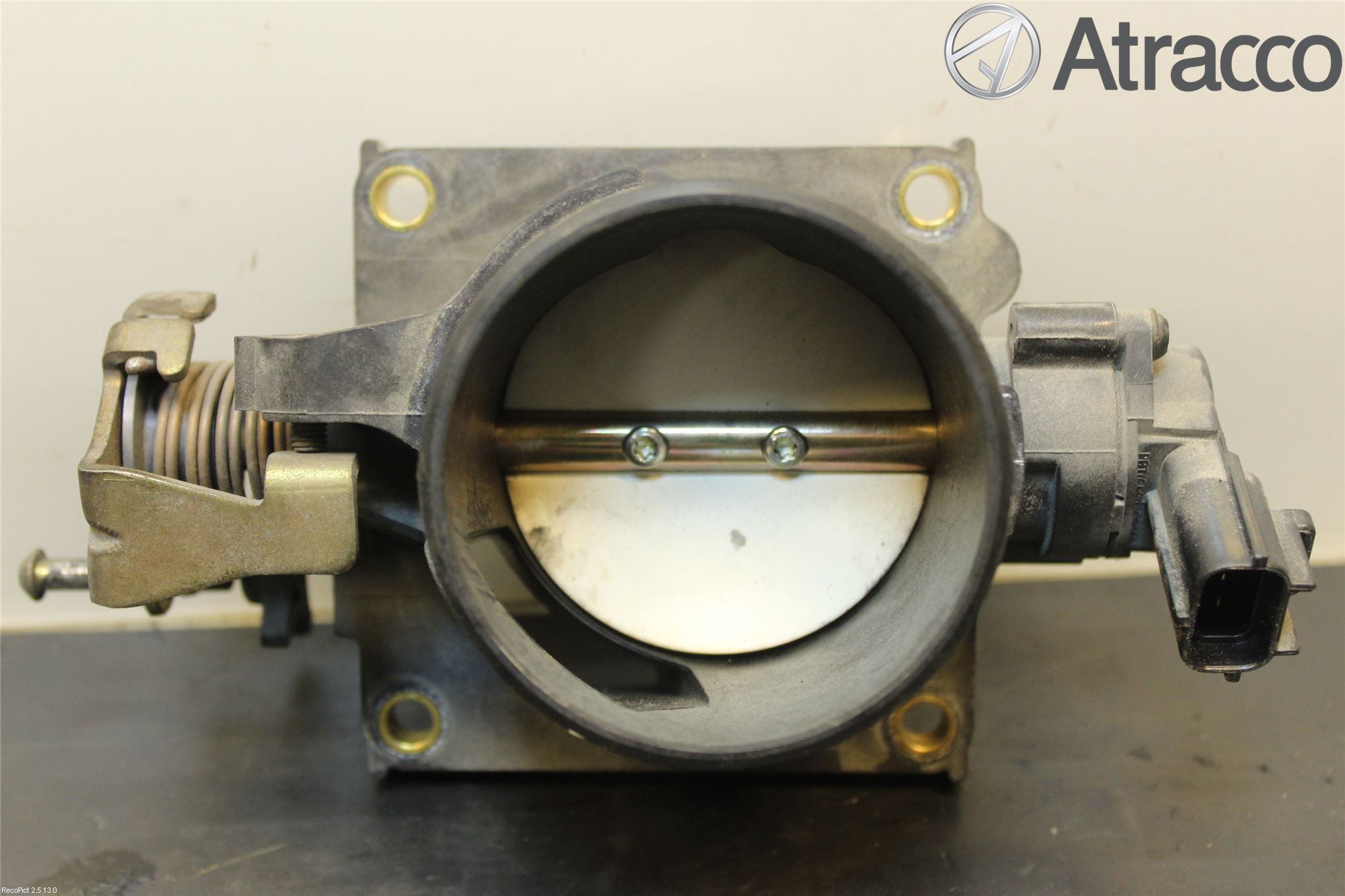 Mazda 6 02-08 Injspjällhus