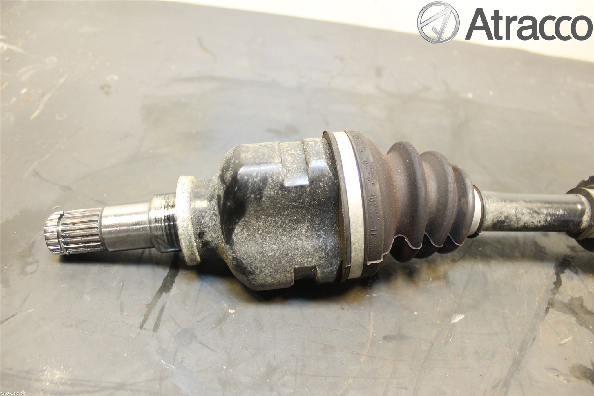 Toyota YARIS XP130 15-20 Drivaxel Fram Höger