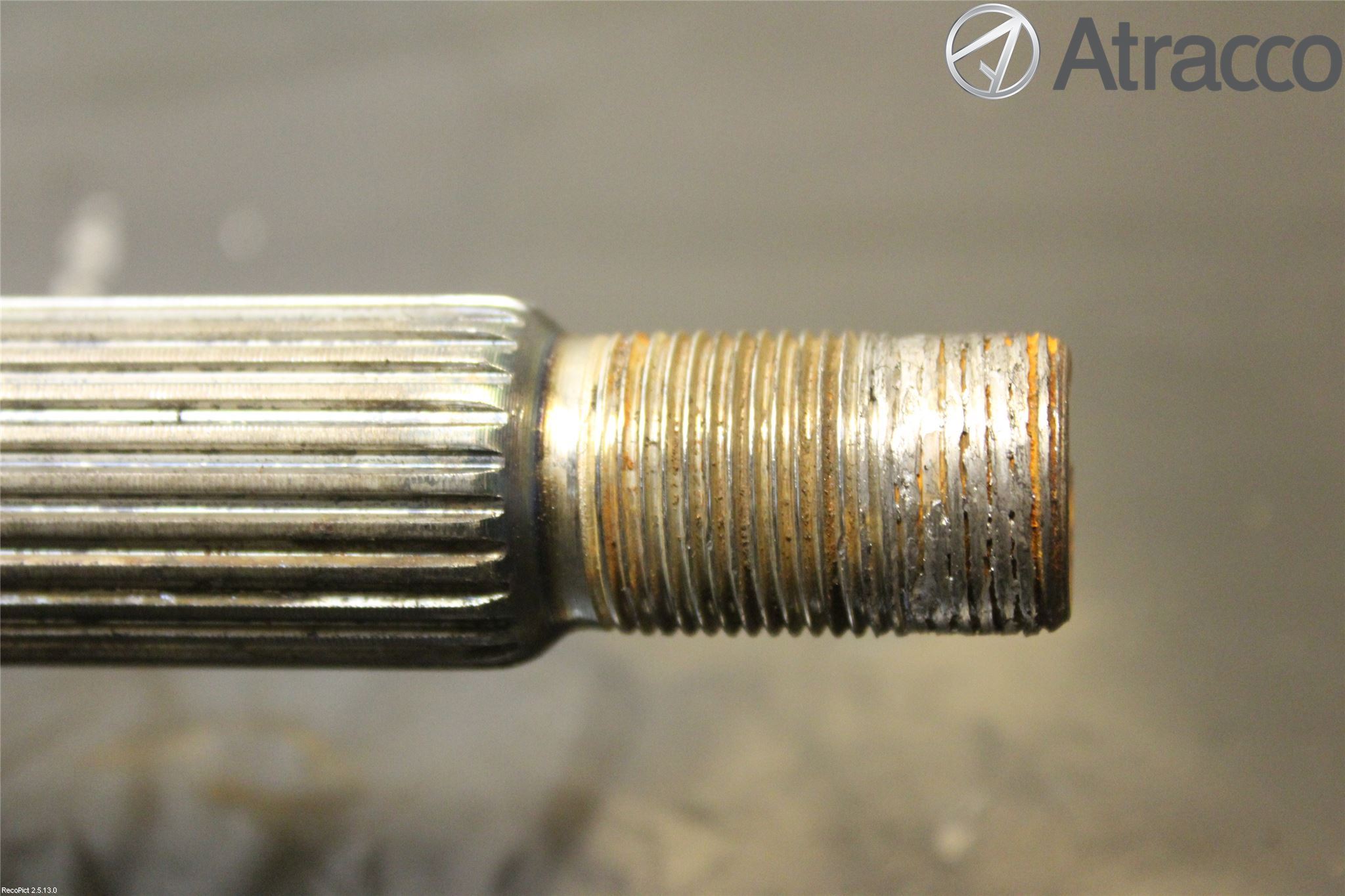 Toyota YARIS XP130 15-20 Drivaxel Fram Vänster