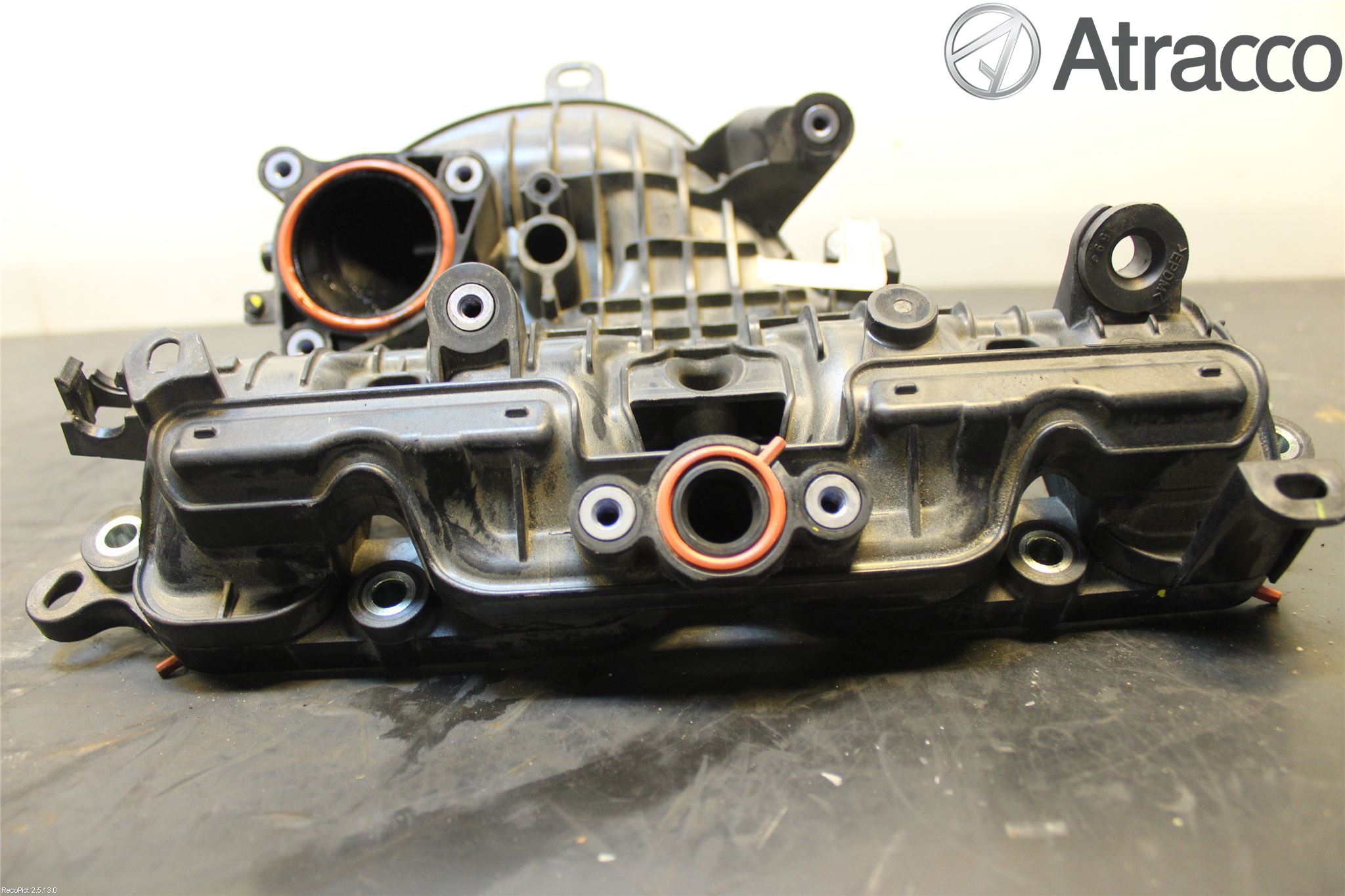 Toyota YARIS XP130 15-20 Grenrör Insug