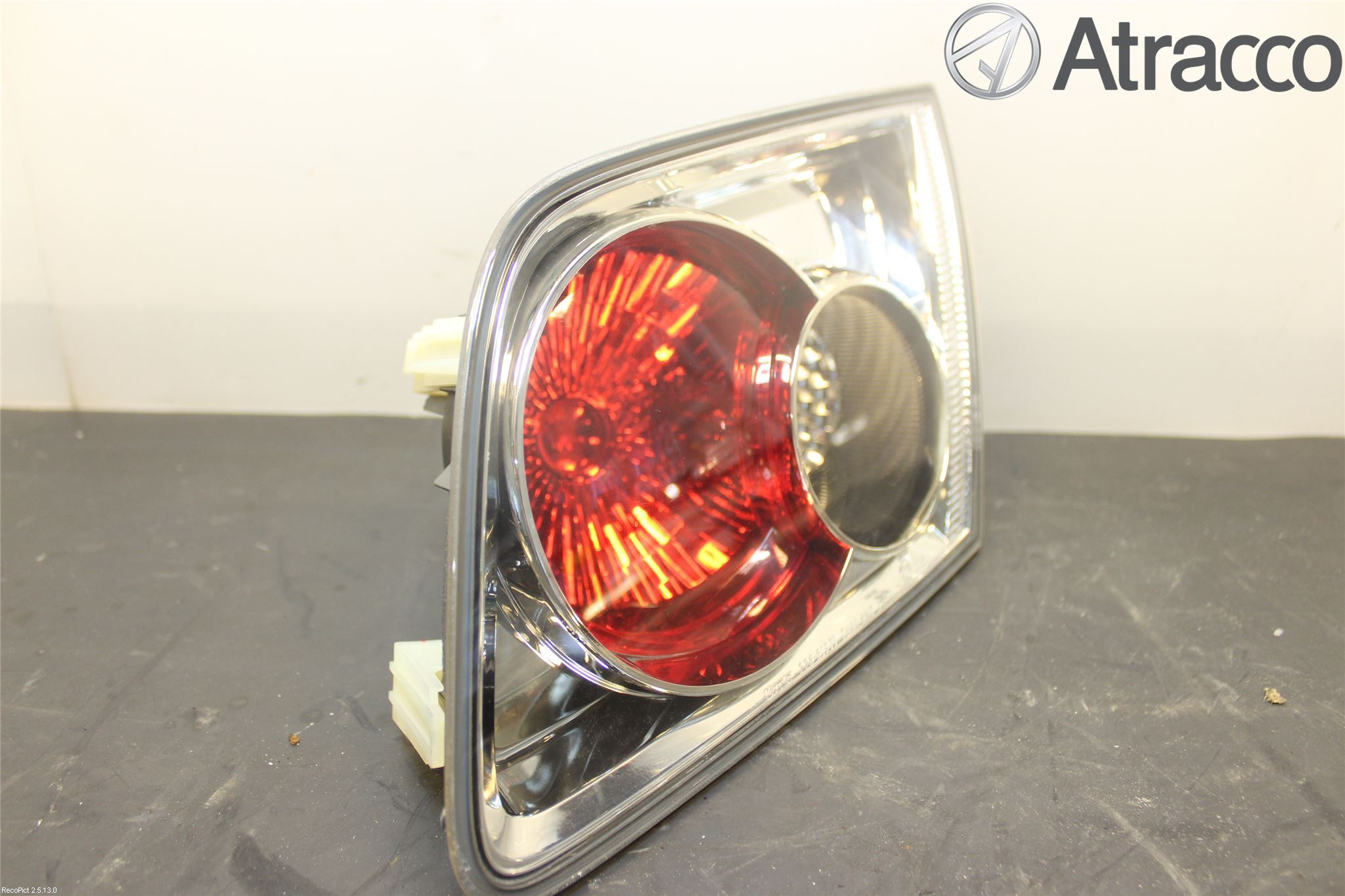 Mazda 6 02-08 Bakljus Lucka Hö