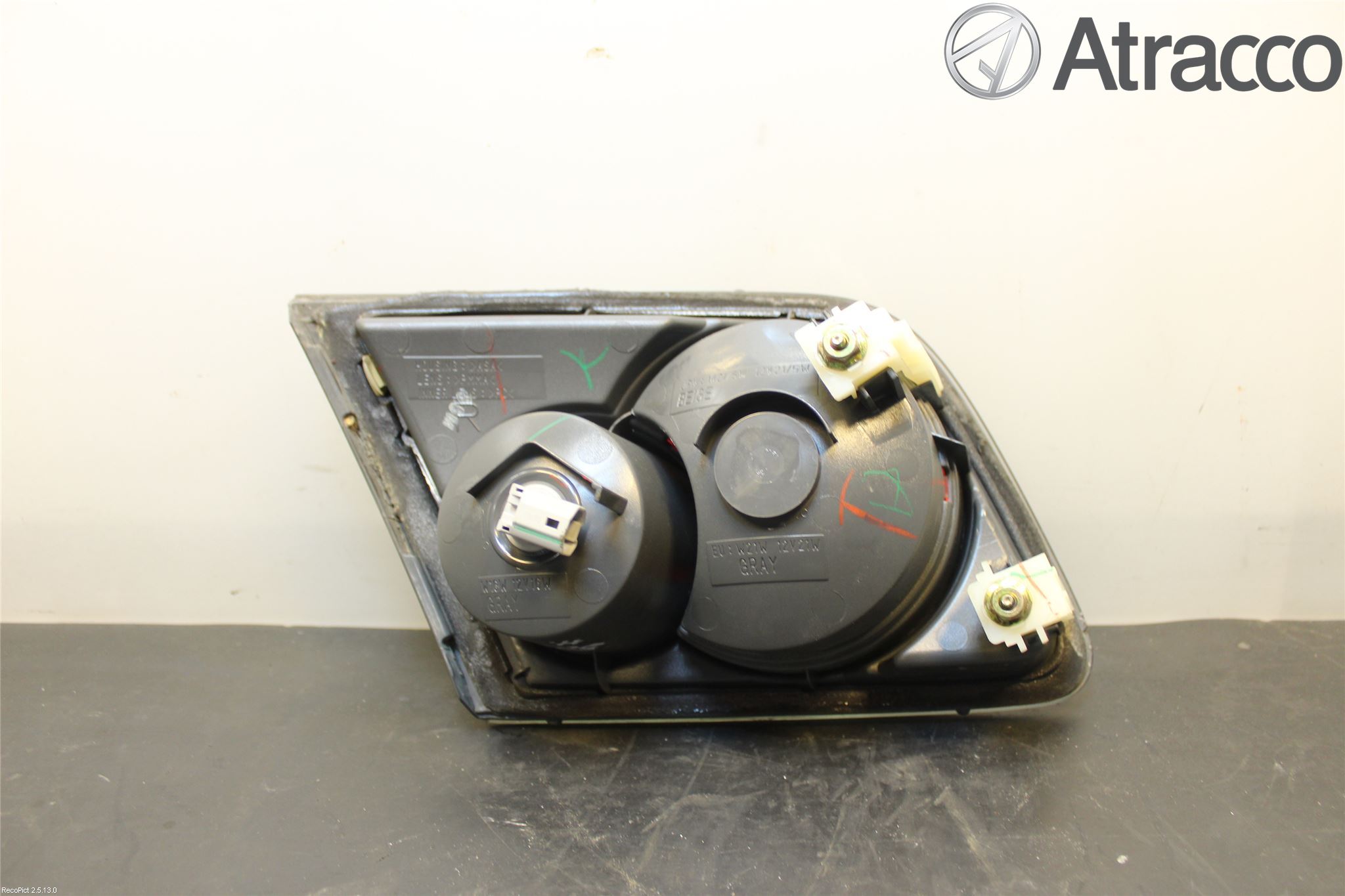 Mazda 6 02-08 Bakljus Lucka Hö