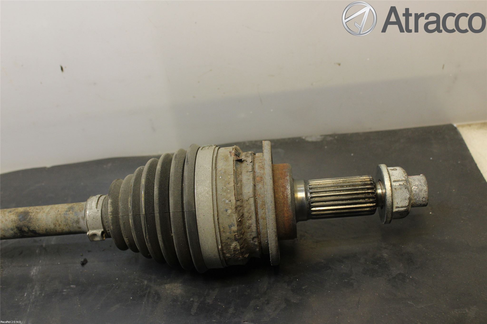Suzuki SWIFT 11-16 Drivaxel Fram Höger