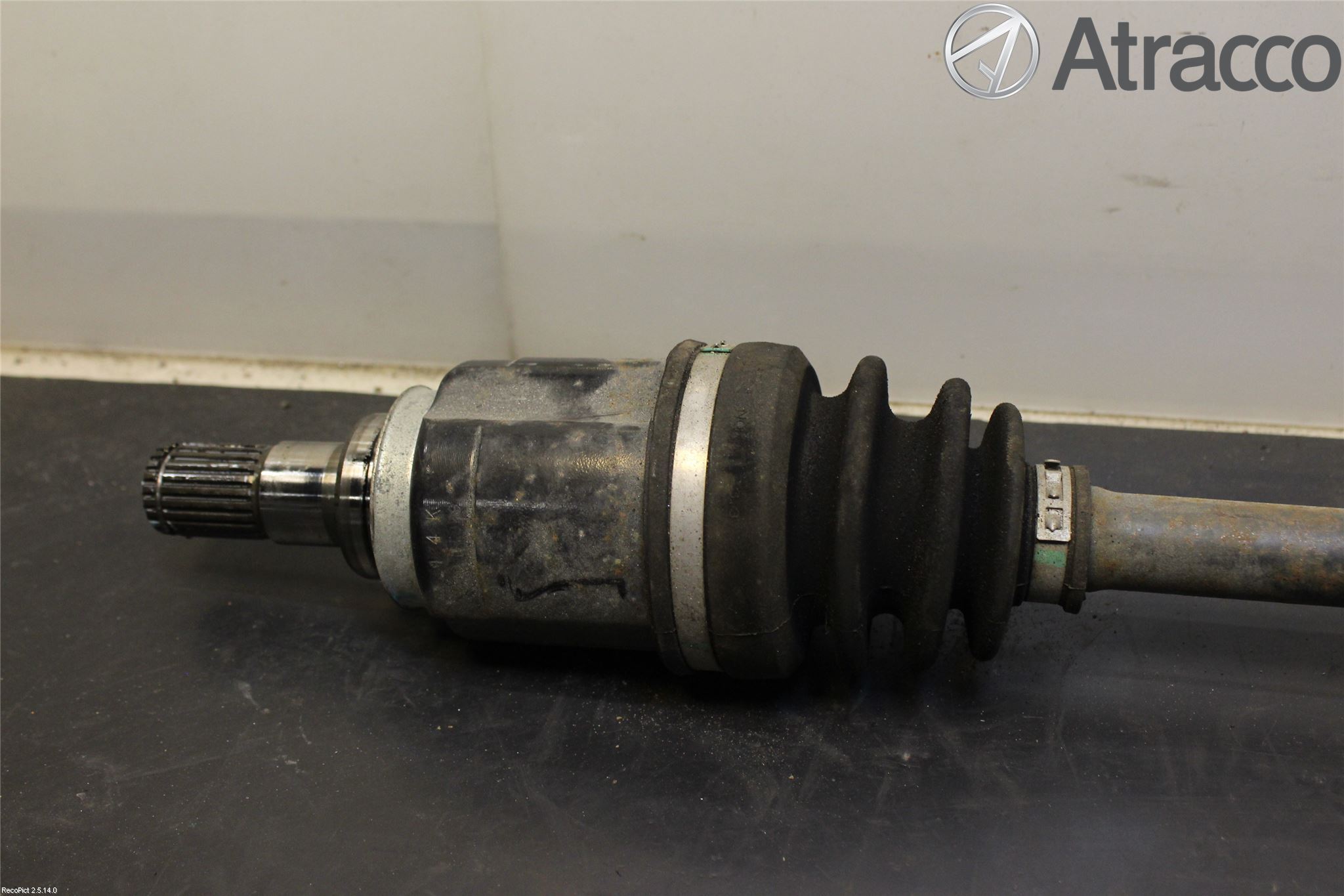 Suzuki SWIFT 11-16 Drivaxel Fram Höger