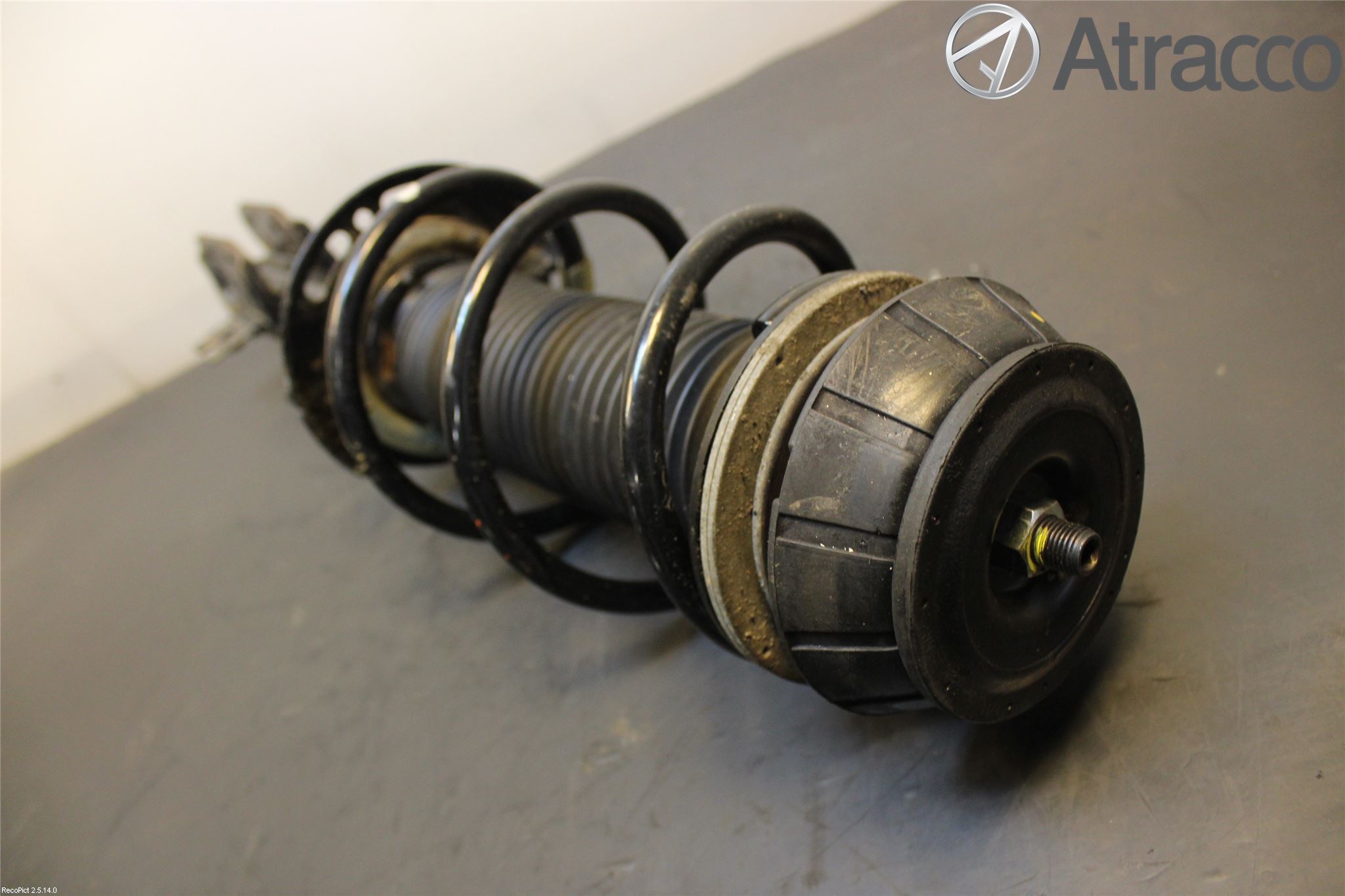 Suzuki SWIFT 11-16 Fjäderben Fram Höger