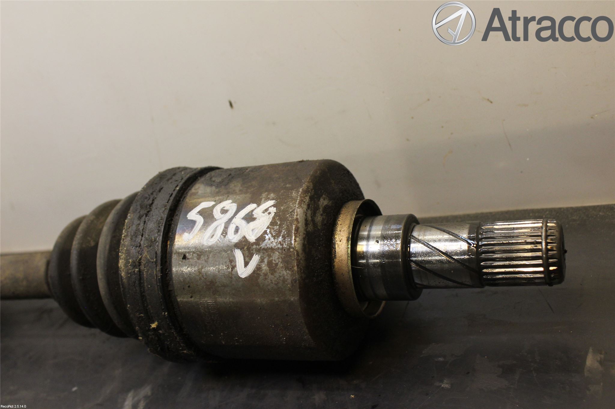 Nissan ALMERA TINO Drivaxel Fram Vänster
