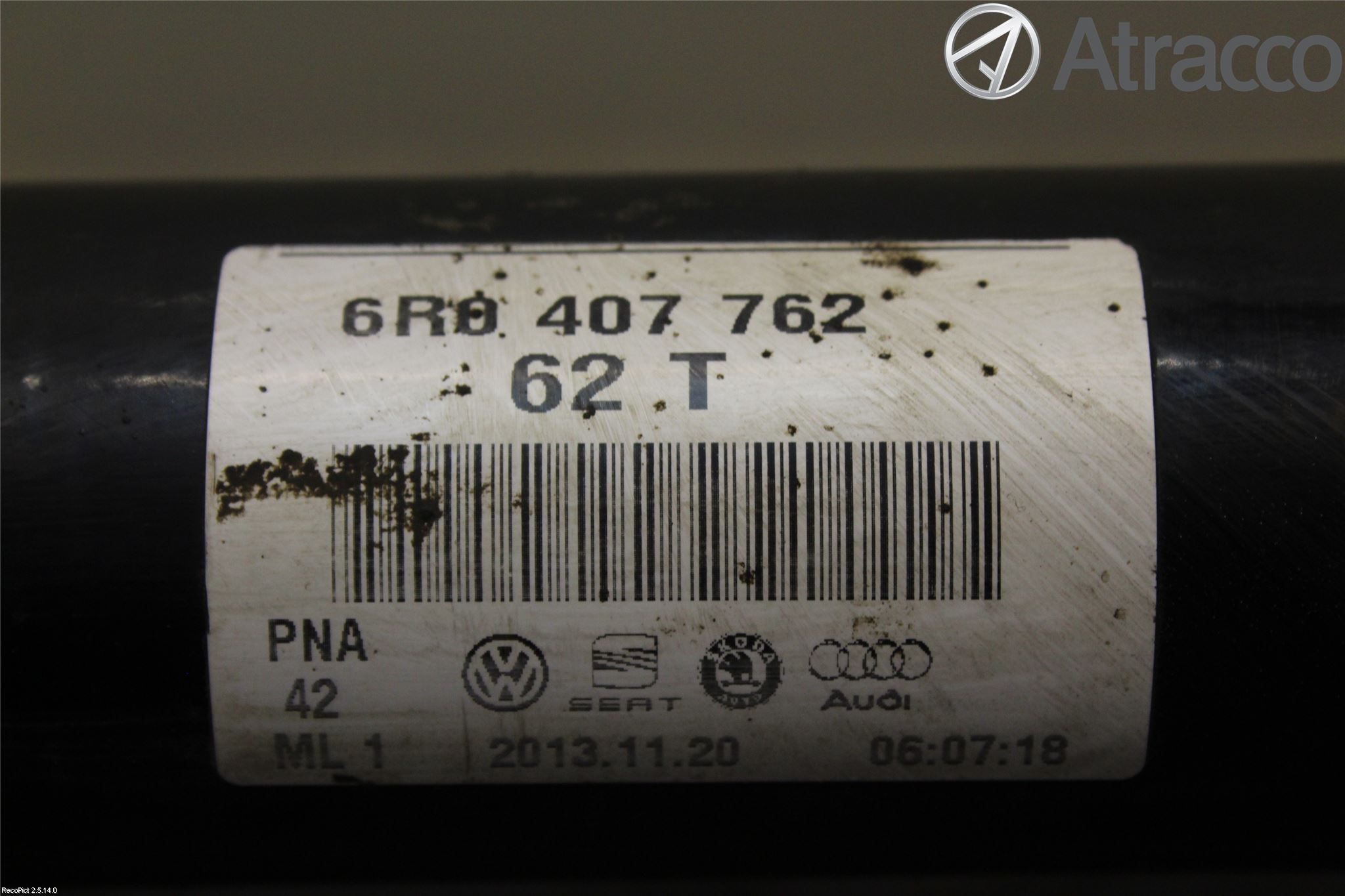 Volkswagen VW POLO 10-17 Drivaxel Fram Höger