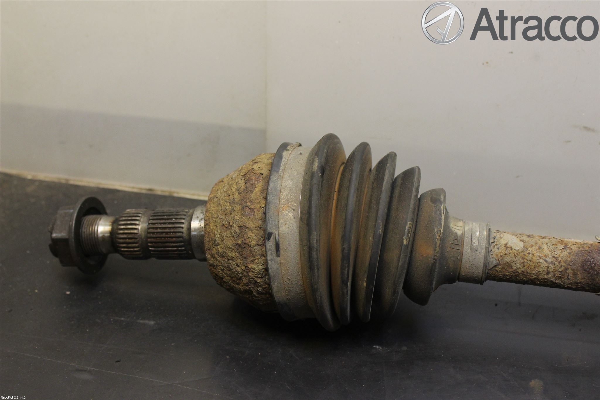 Opel ASTRA H 04-12 Drivaxel Fram Höger