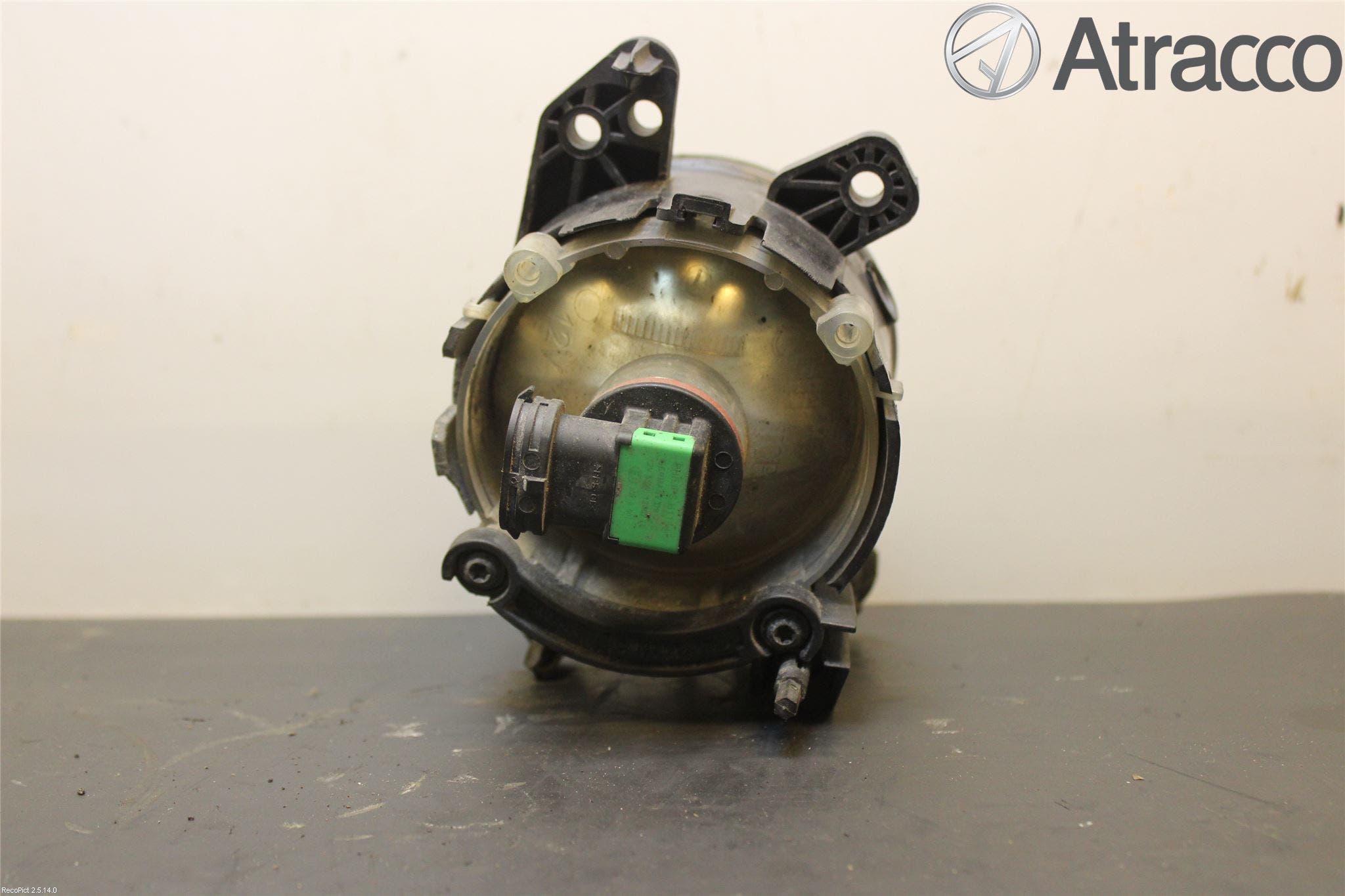 Mercedes-Benz MB C-KLASS (W204) 07-15 Dimljus-Varselljus Fram