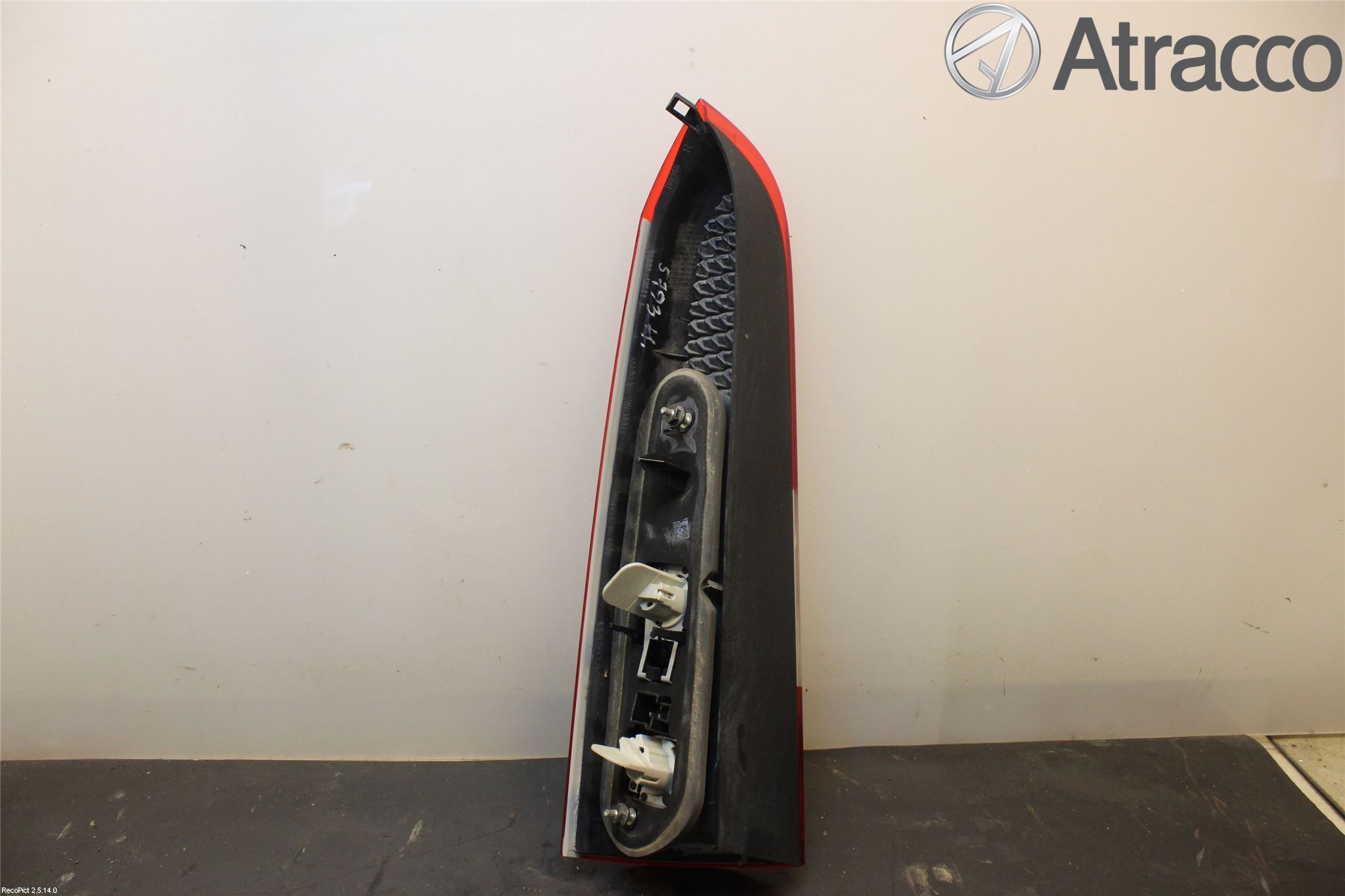 Volvo XC70 05-07 Bakljus Höger