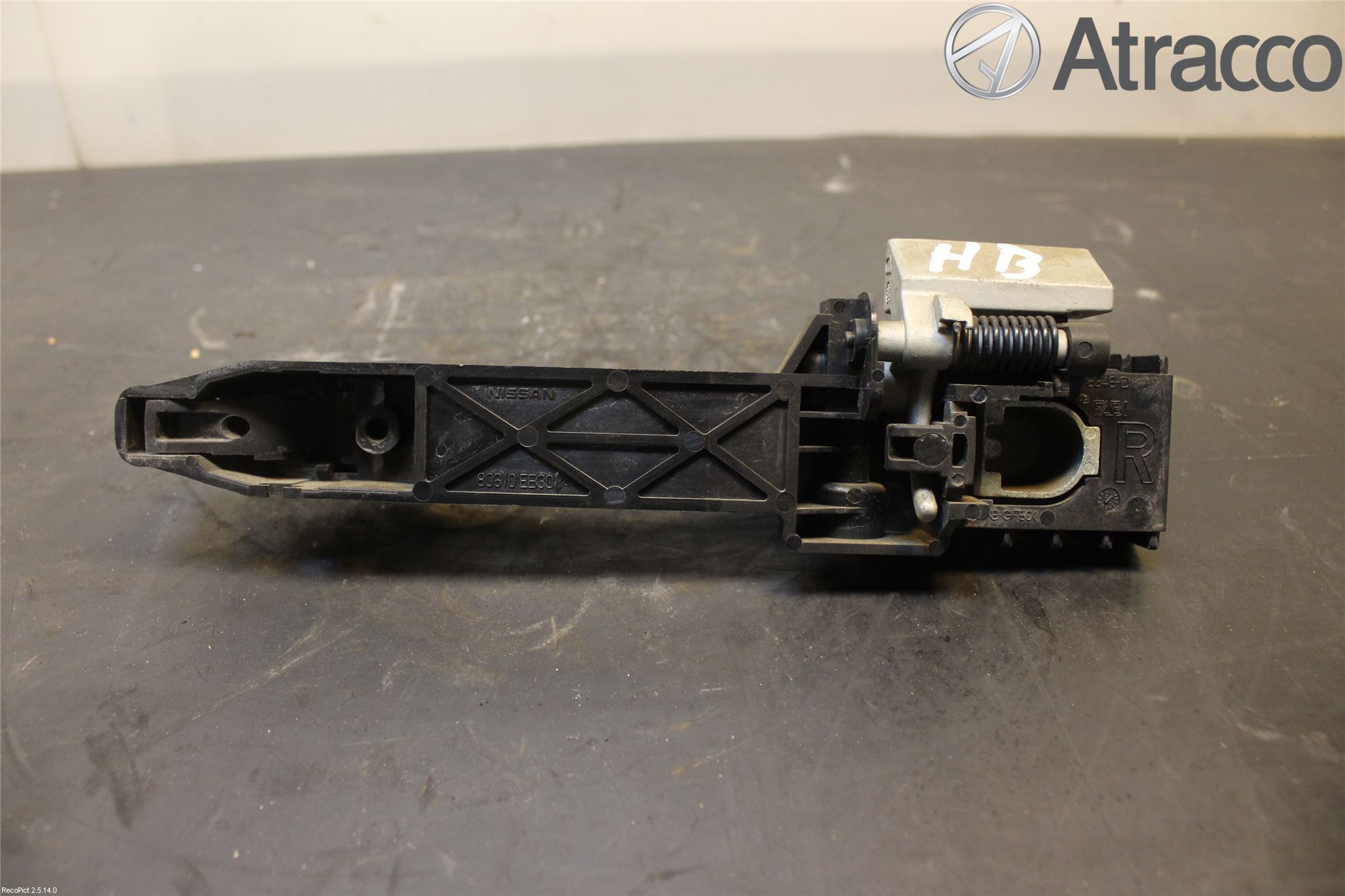 Nissan NAVARA 05-16 Dörrhandtag Yttre Hö