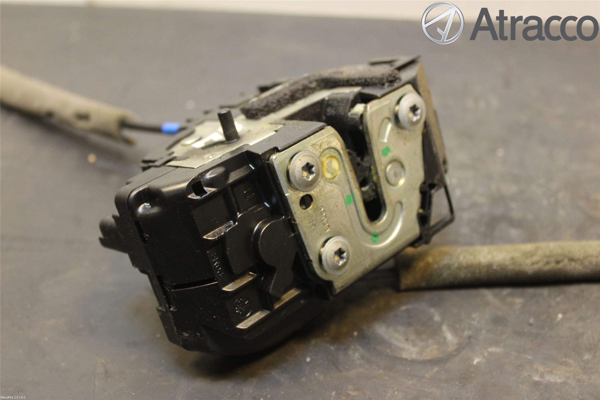 Nissan NAVARA 05-16 Låskista-Dörrlås