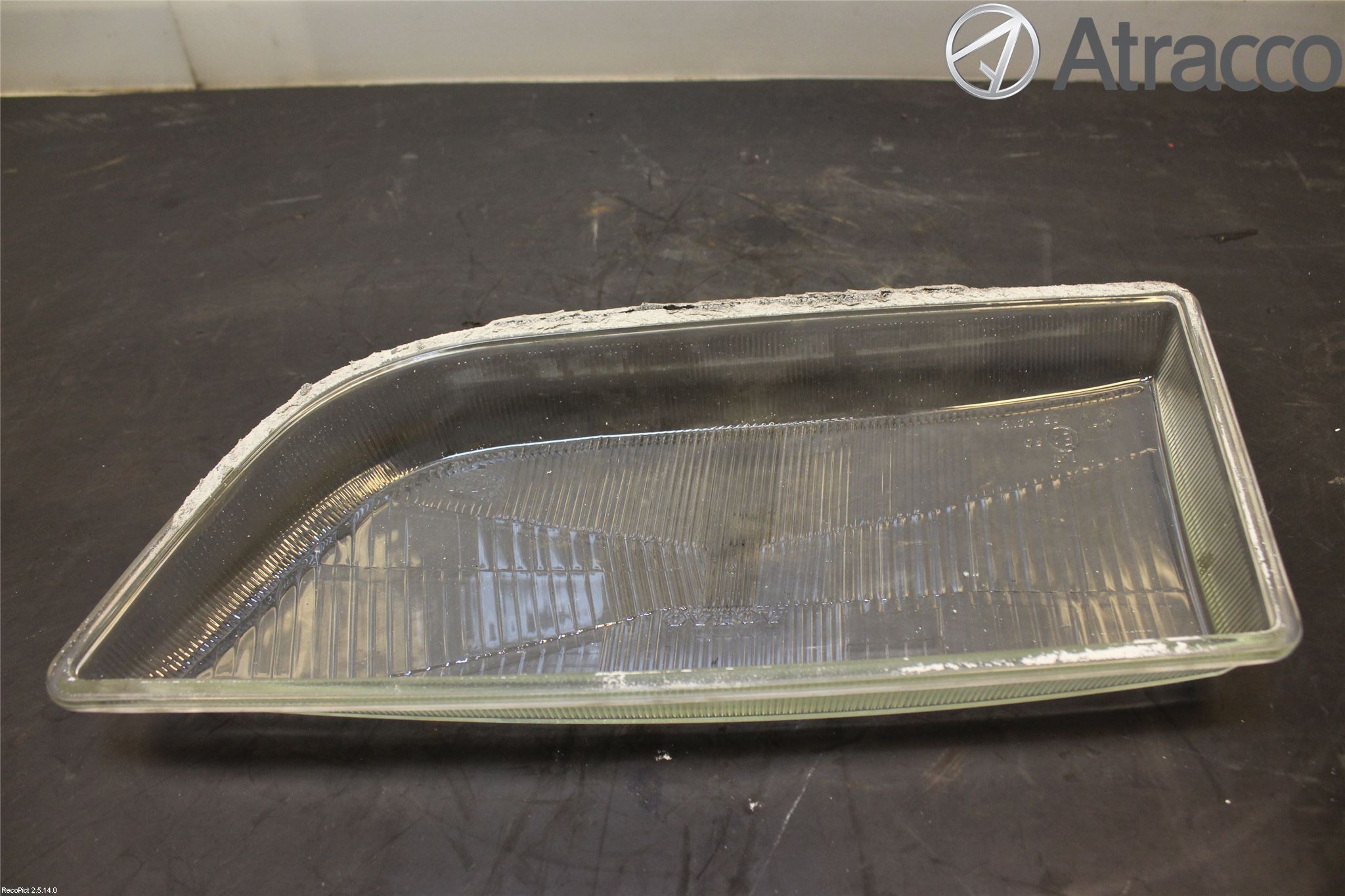 Volvo S40/V40    96-04 Strålkastarglas Hö