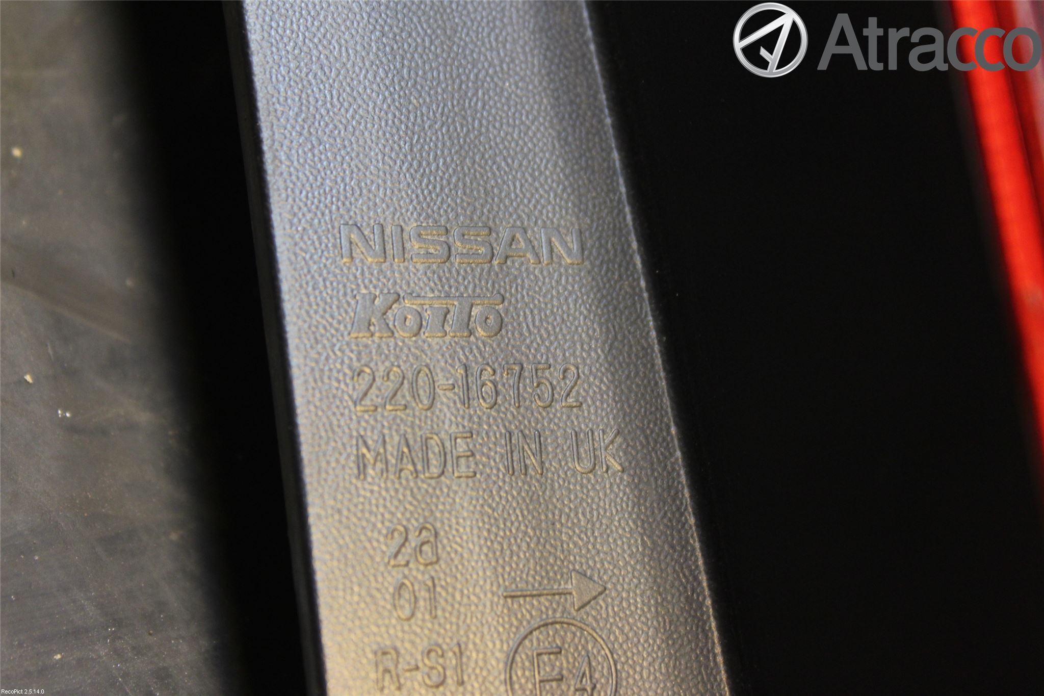 Nissan NOTE E11 06-14 Bakljus Höger