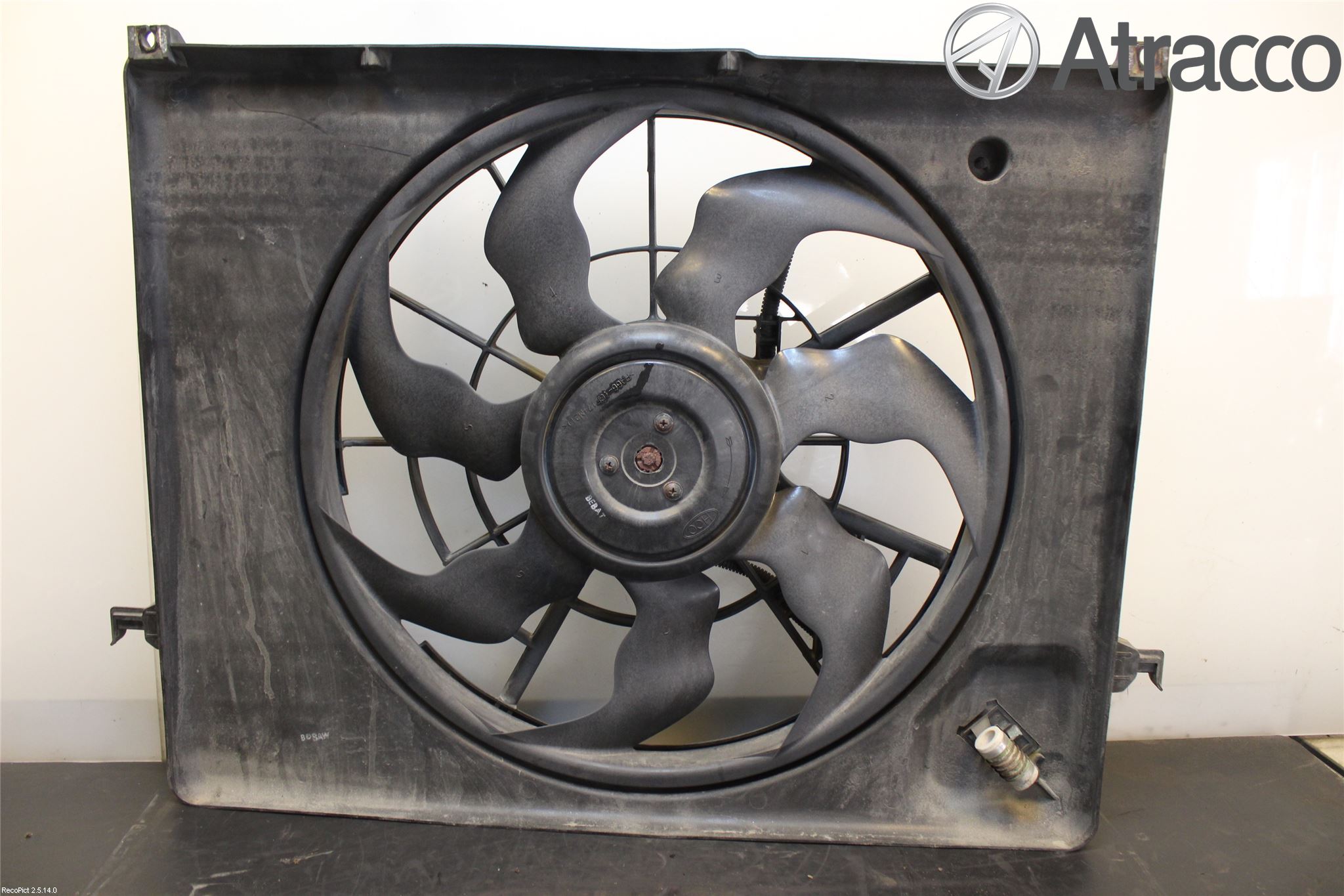 Kia MAGENTIS Kylfläkt El