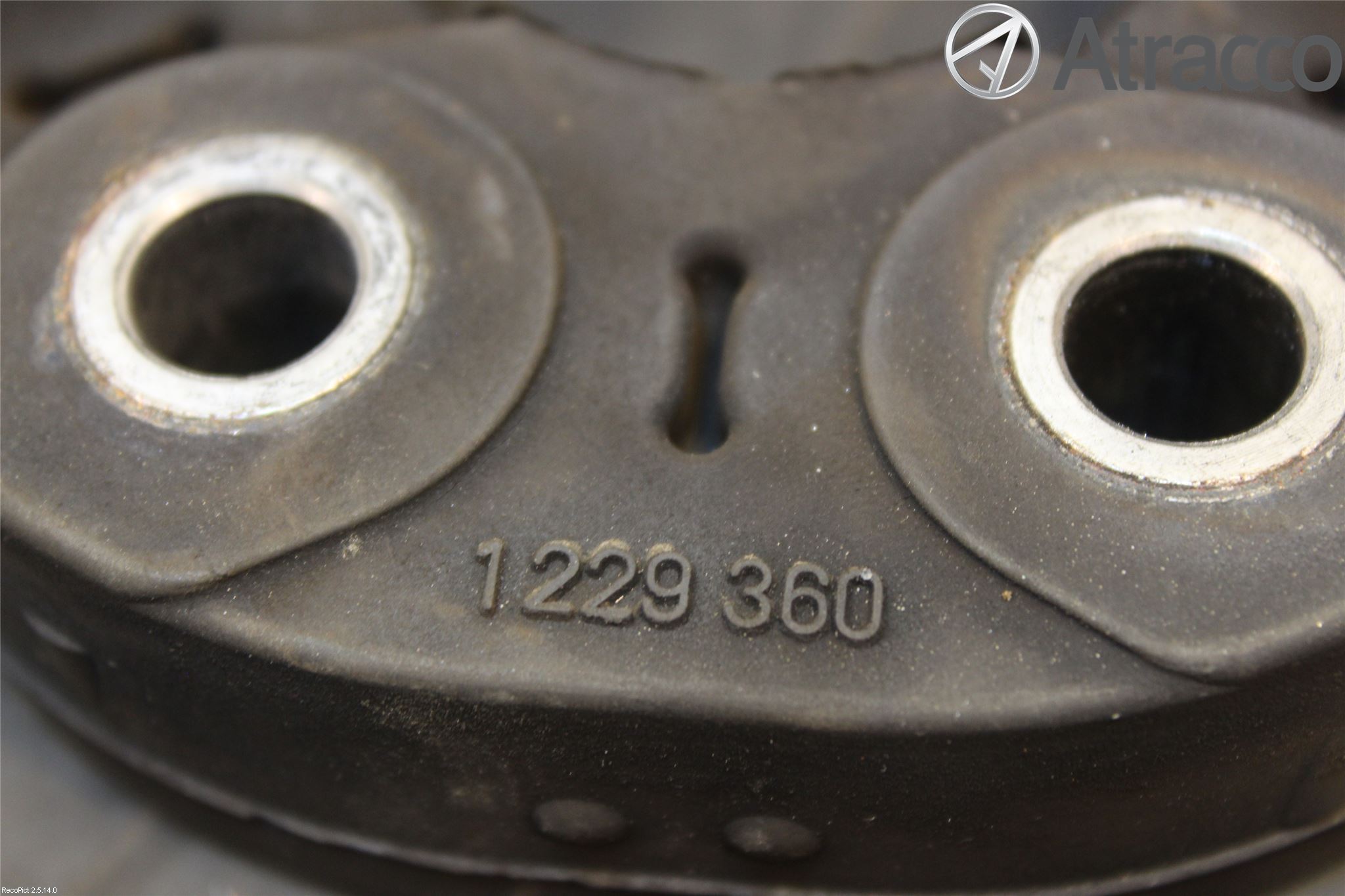 BMW X5 F15 13-18 Mellanaxel Gummiknut