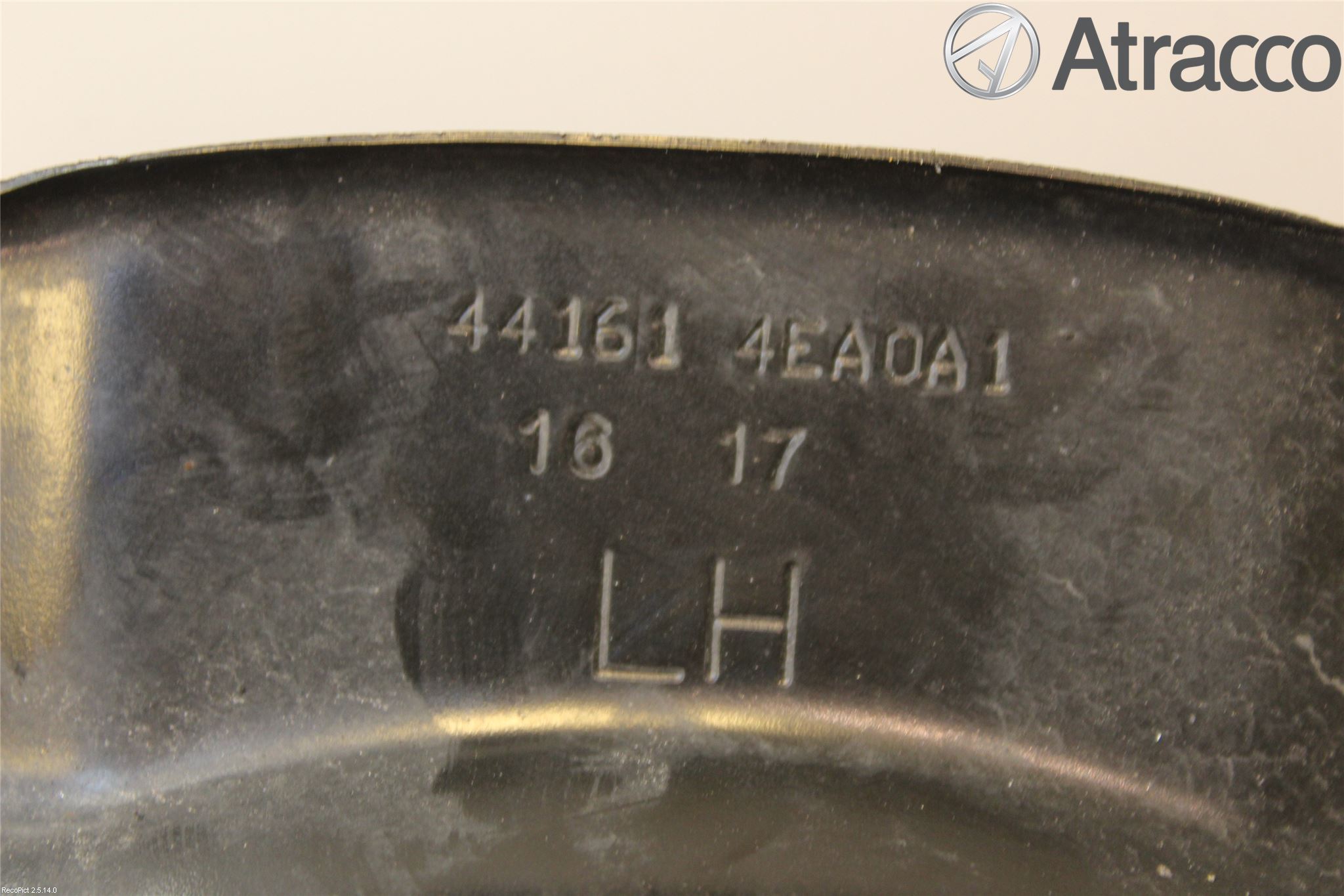 Nissan QASHQAI 14-17 Bromssköld Bak