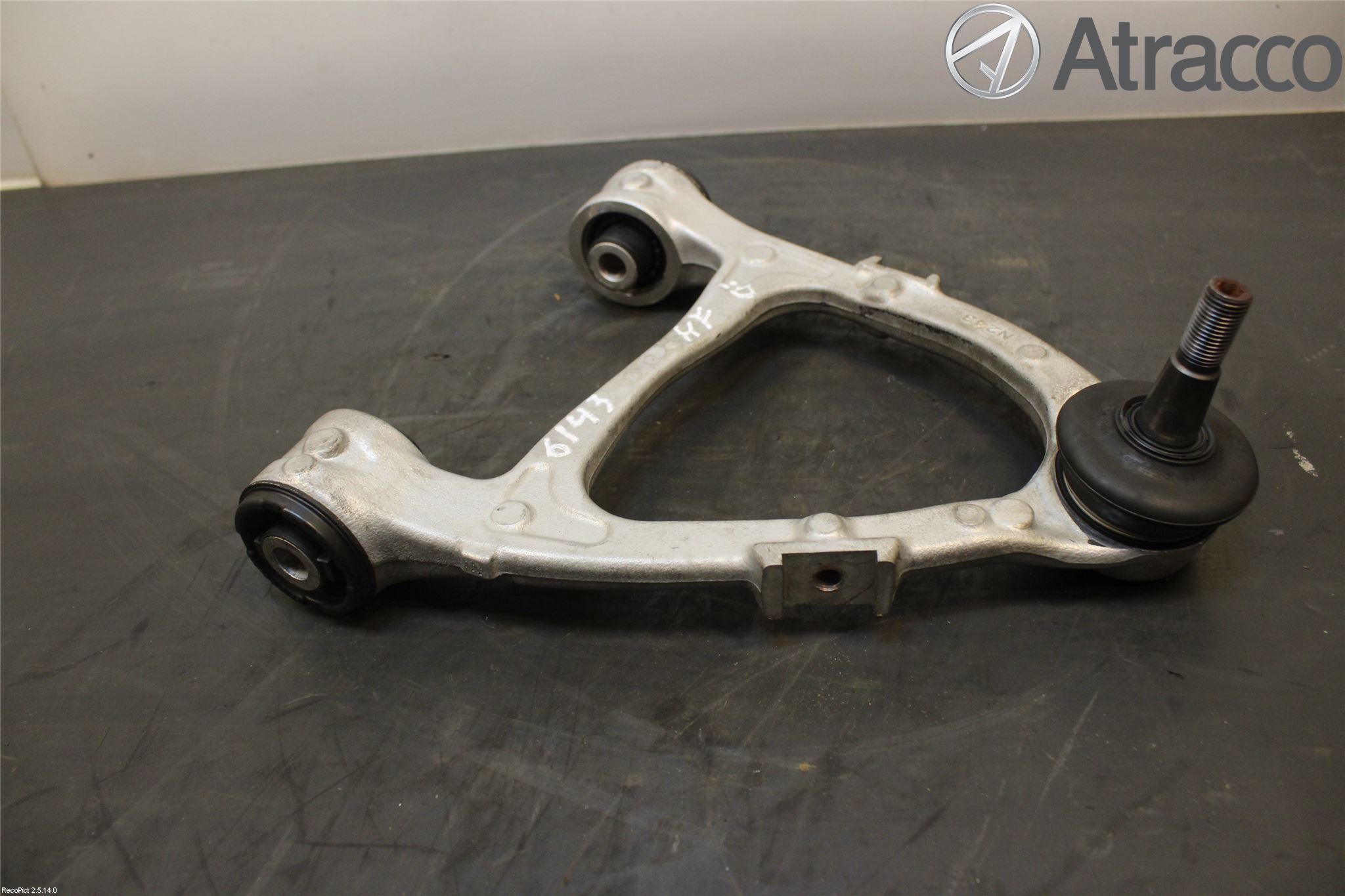Mazda MX-5 IV (ND/ND2/ND3) MIATA 15- Bärarm Fram Övre Hö