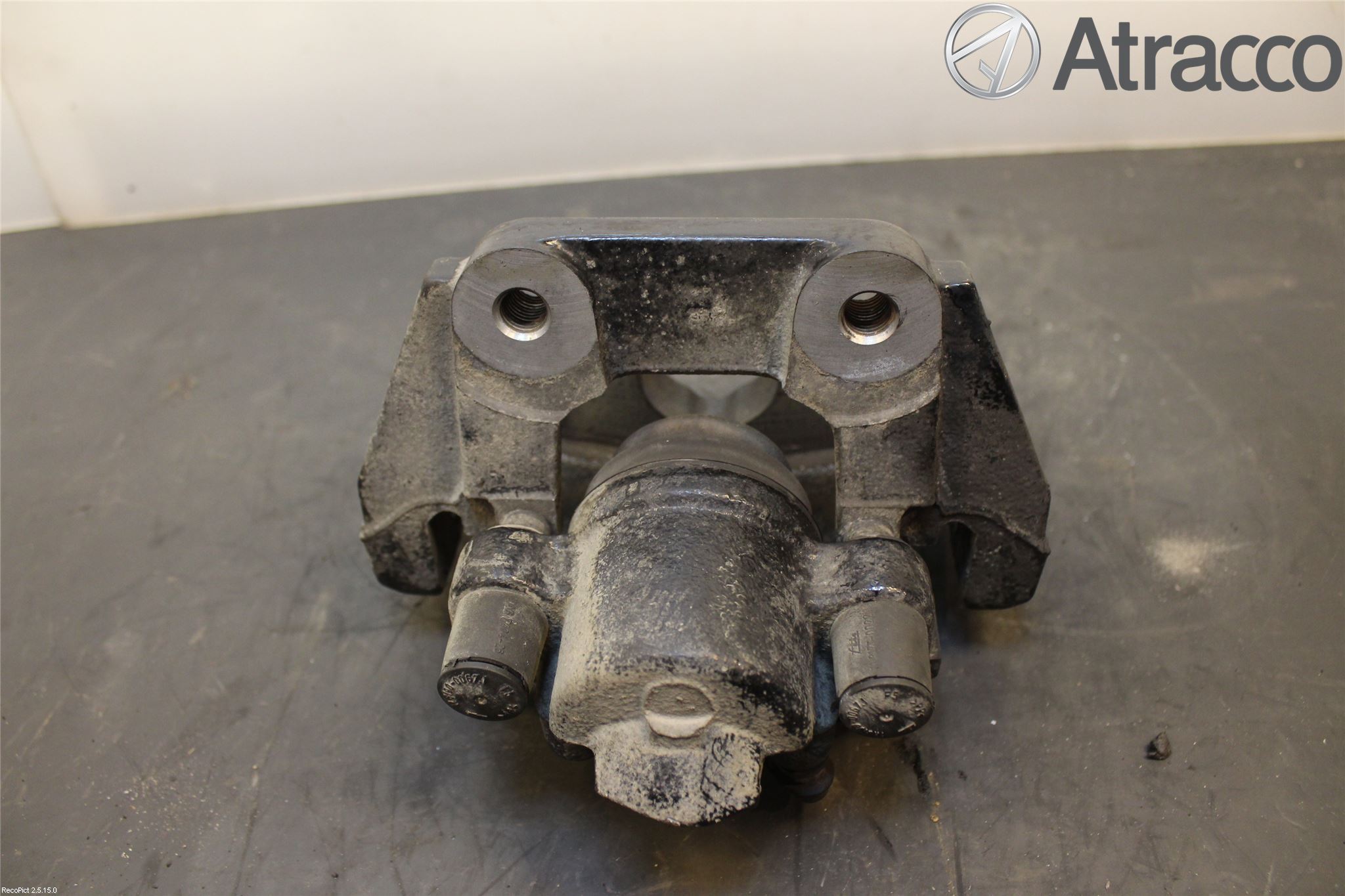 BMW 5 E60/61 Sed/Tou 02-10 Bromsok Bak Höger