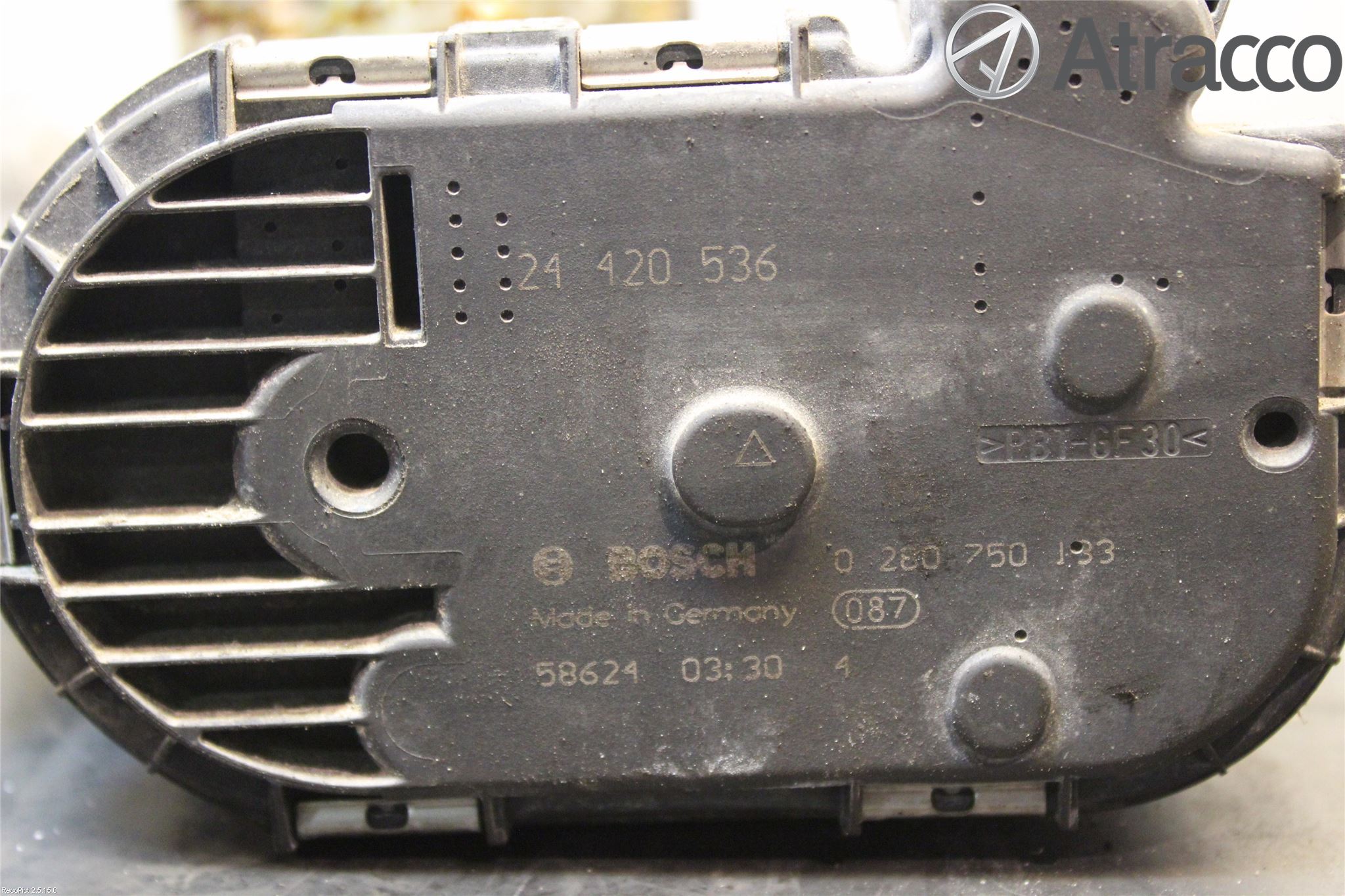 Opel CORSA C    00-06 Injspjällhus