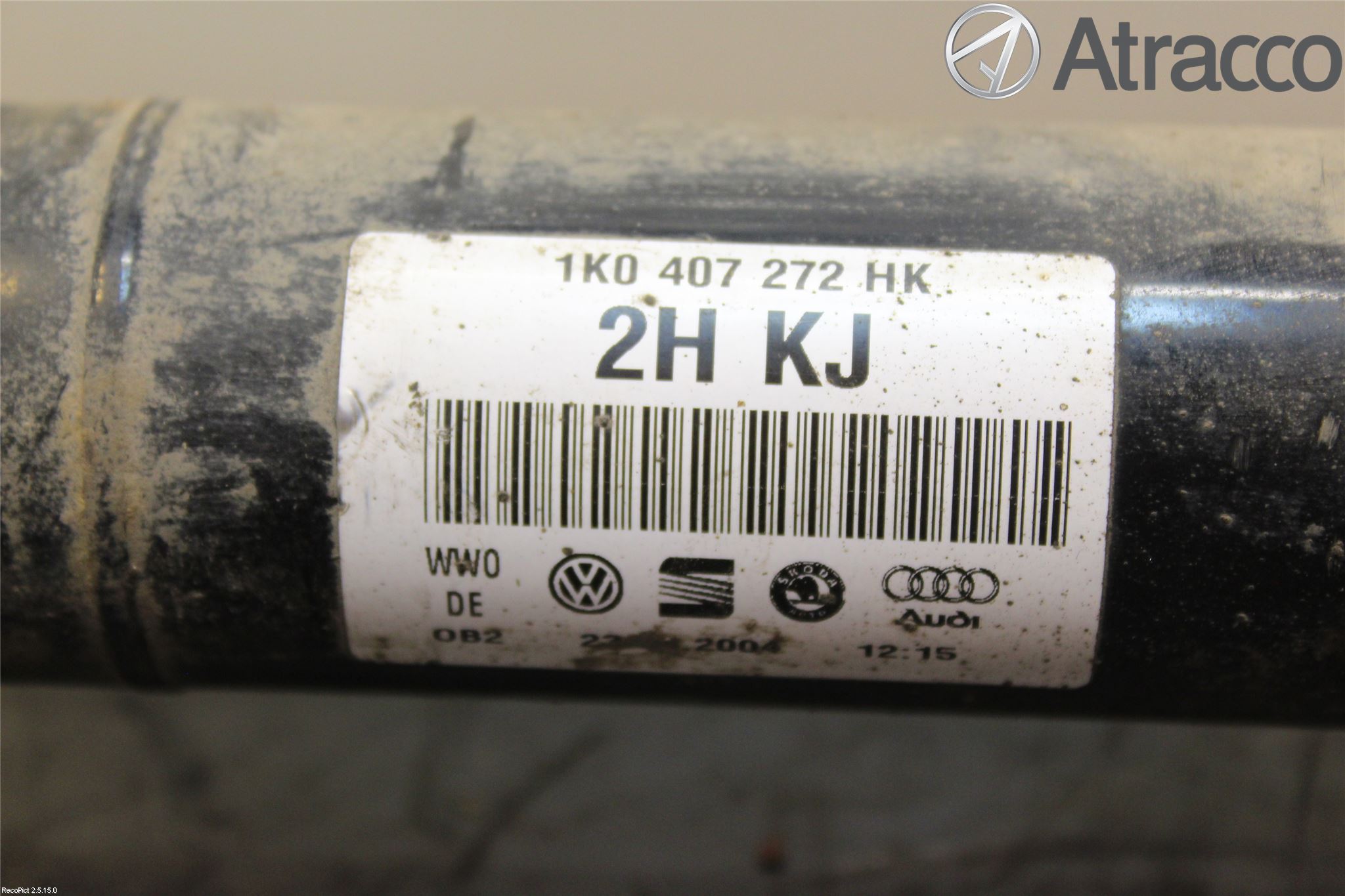 Volkswagen VW GOLF V 04-09 Drivaxel Fram Höger