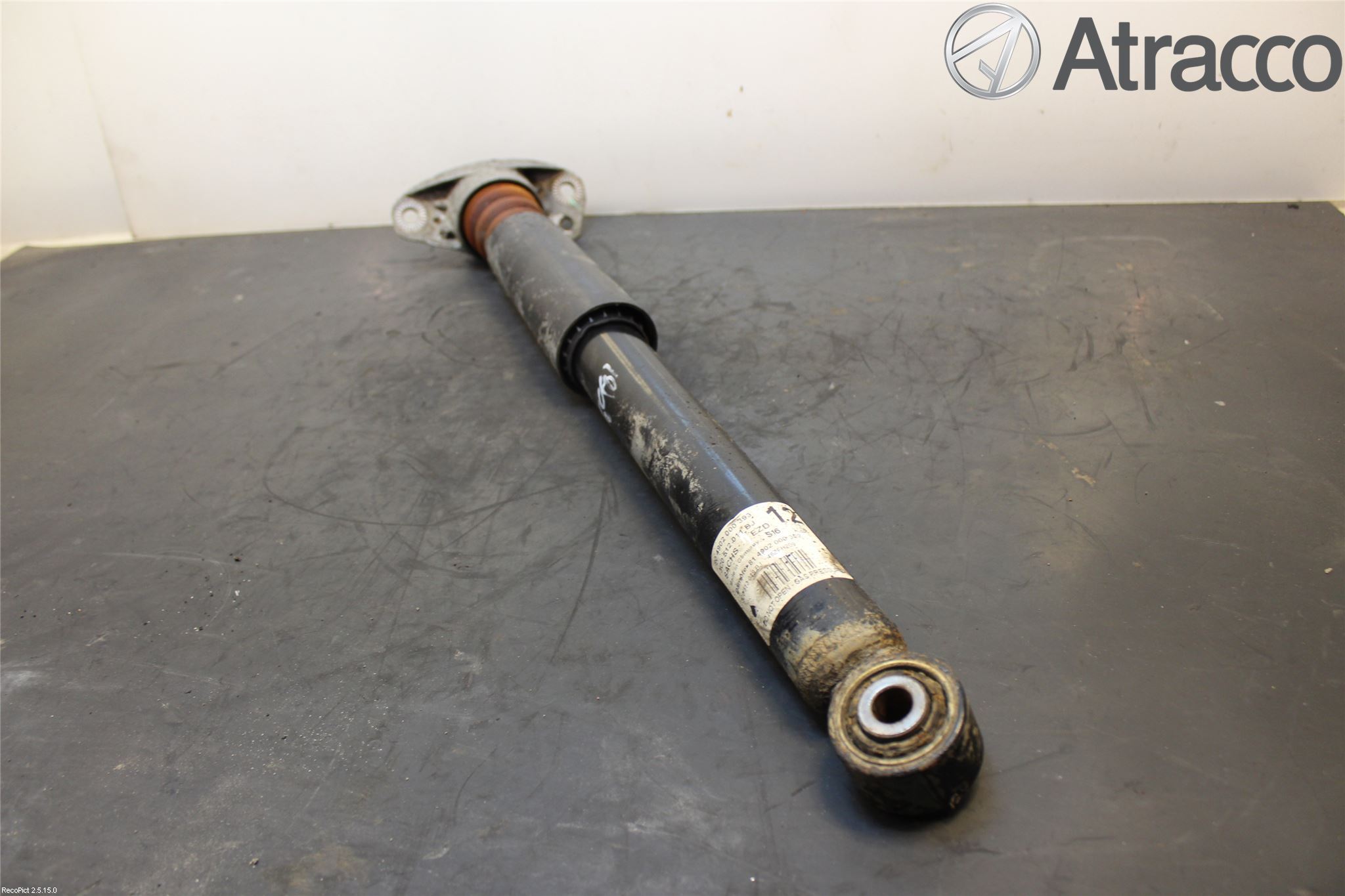 Volkswagen VW PASSAT 11-14 Stötdämpare Bak