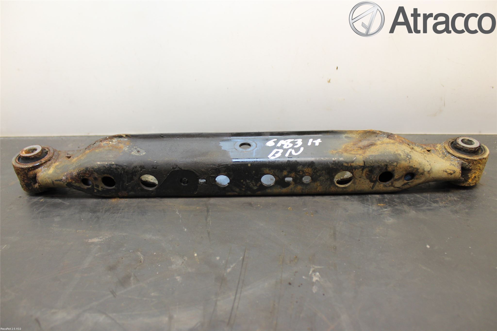 Nissan QASHQAI 10-14 Bärarm Bak Höger