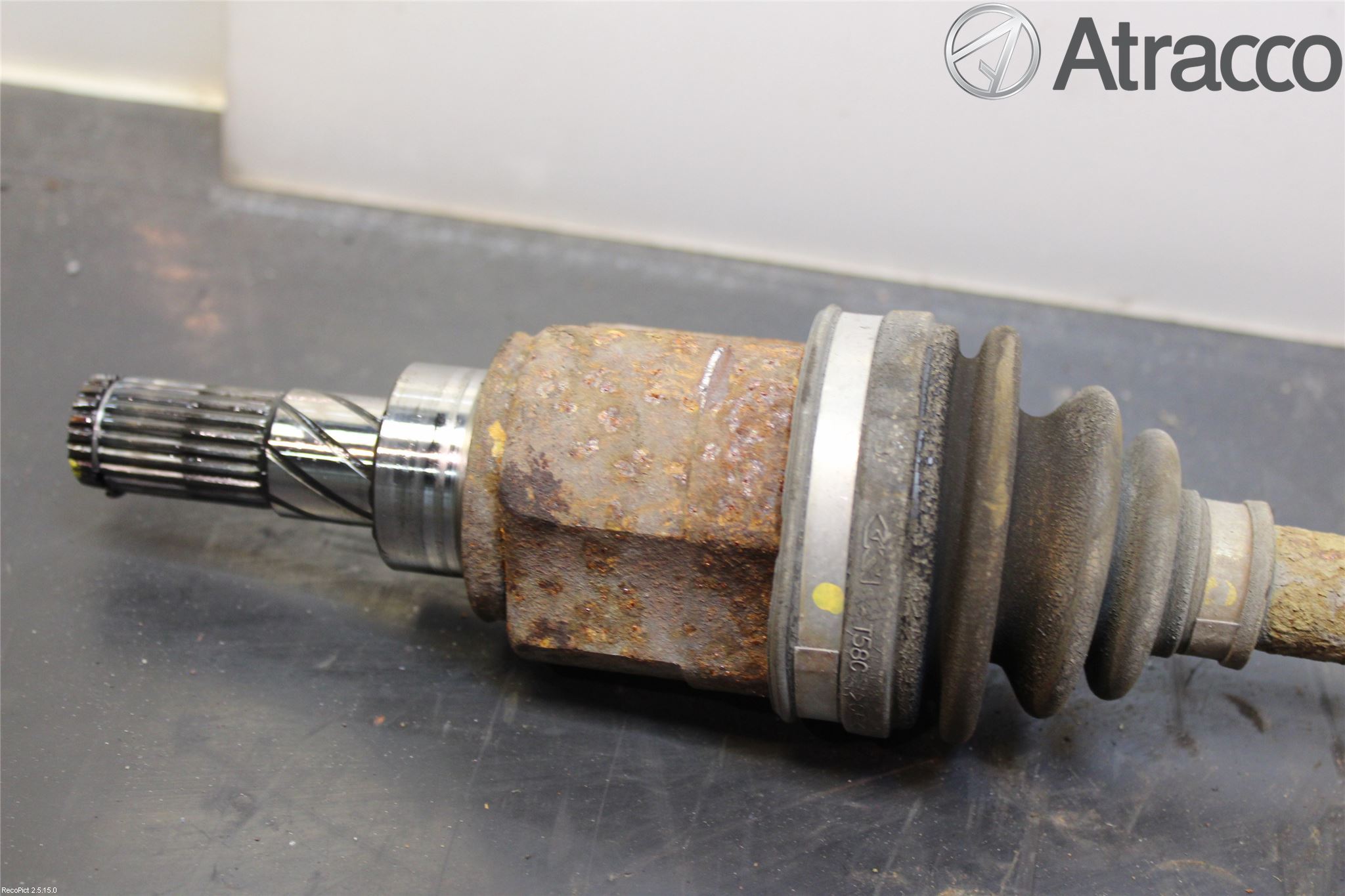 Nissan QASHQAI 10-14 Drivaxel Bak Höger