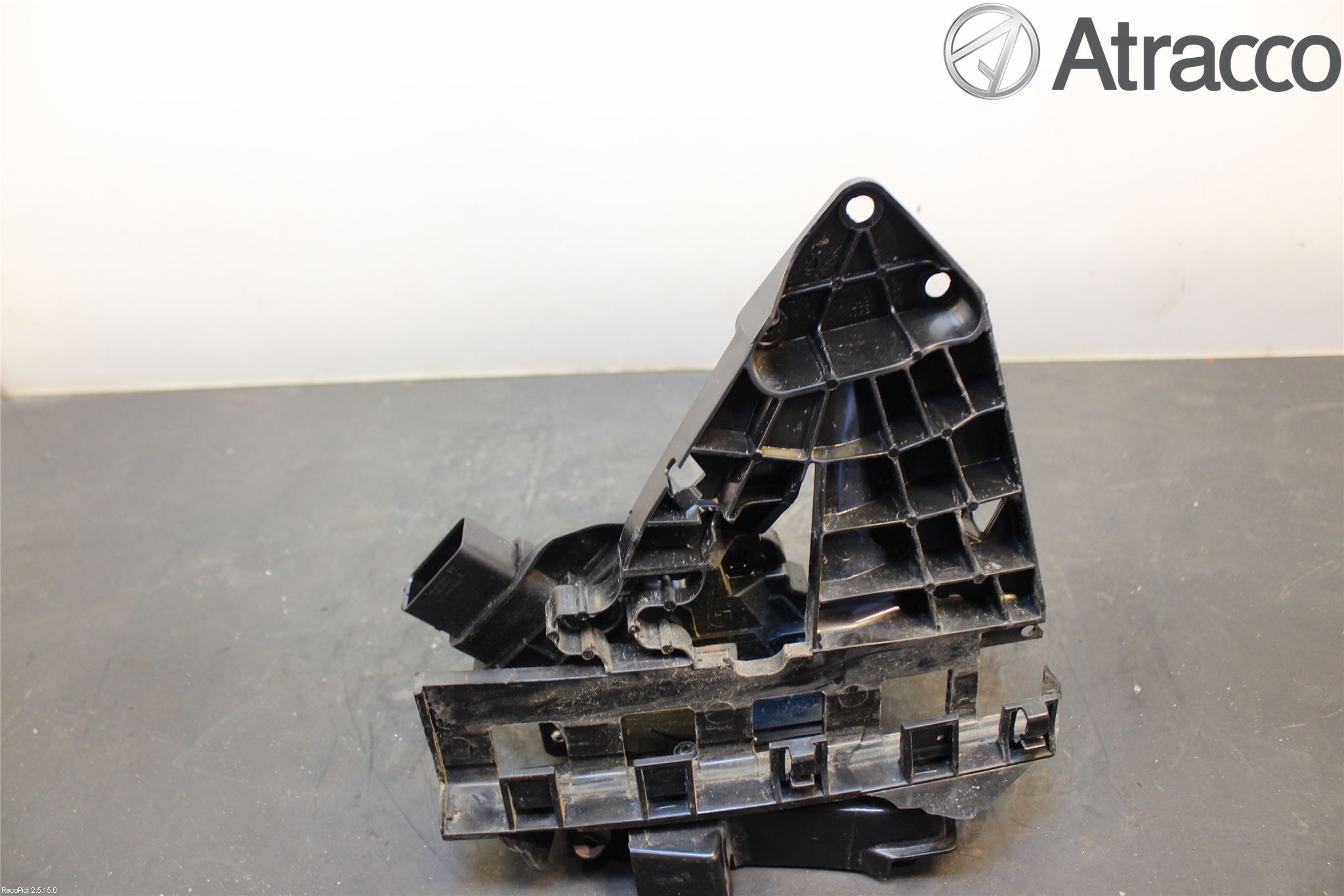 Ford FOCUS 08-11 Låskista-Dörrlås