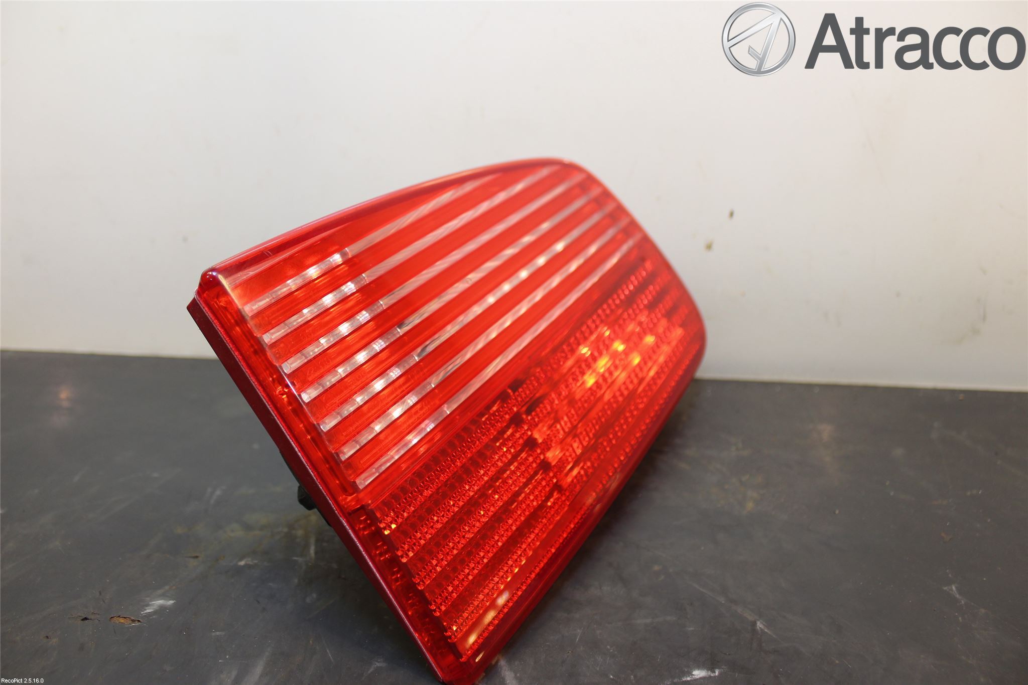 Saab 9-5     06-10 Bakljus Lucka Vä