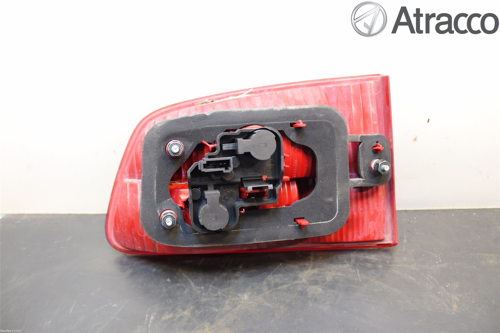 Saab 9-5     06-10 Bakljus Lucka Vä