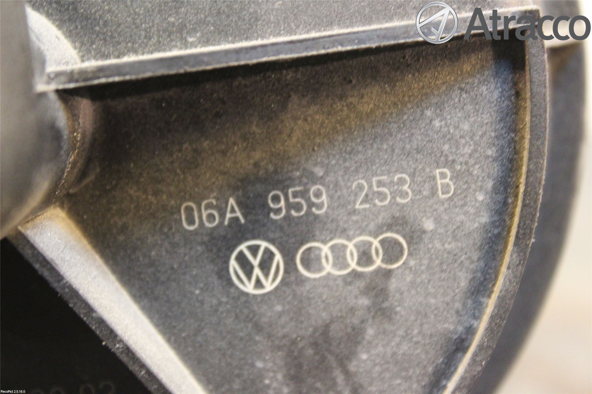Volkswagen VW GOLF V 04-09 Luftpump-Avgasrening