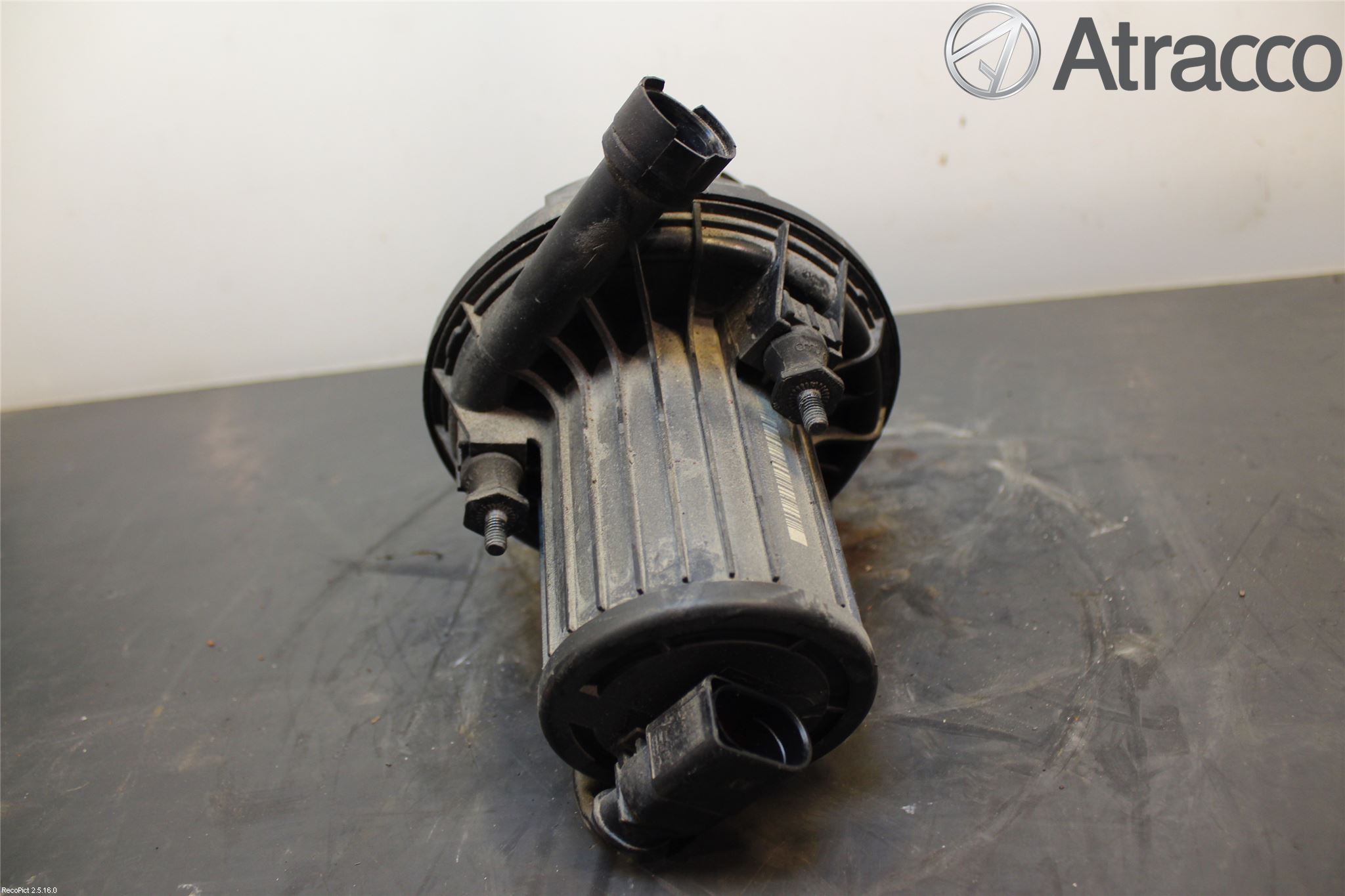 Volkswagen VW GOLF V 04-09 Luftpump-Avgasrening