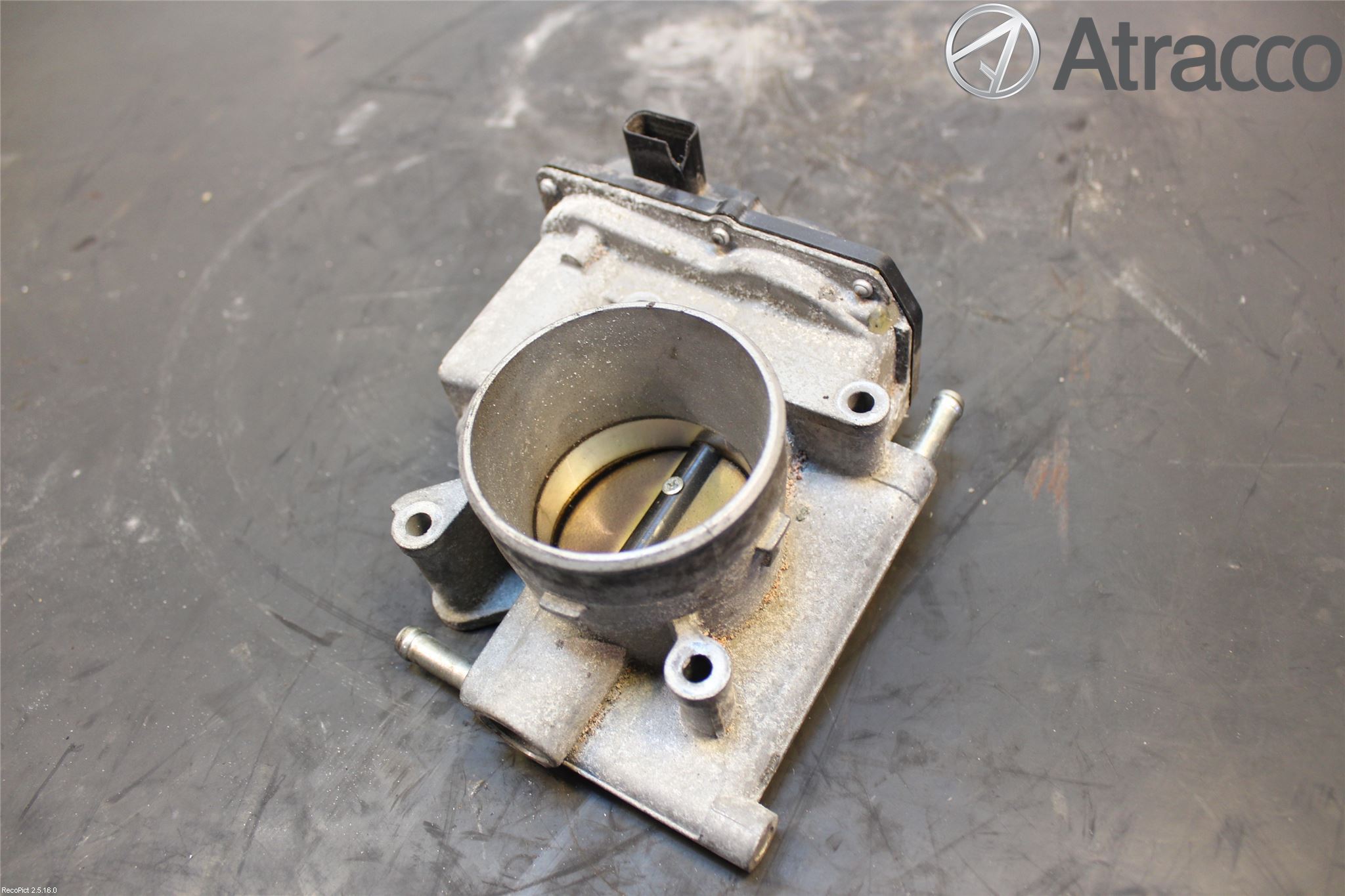 Mazda 6 02-08 Injspjällhus